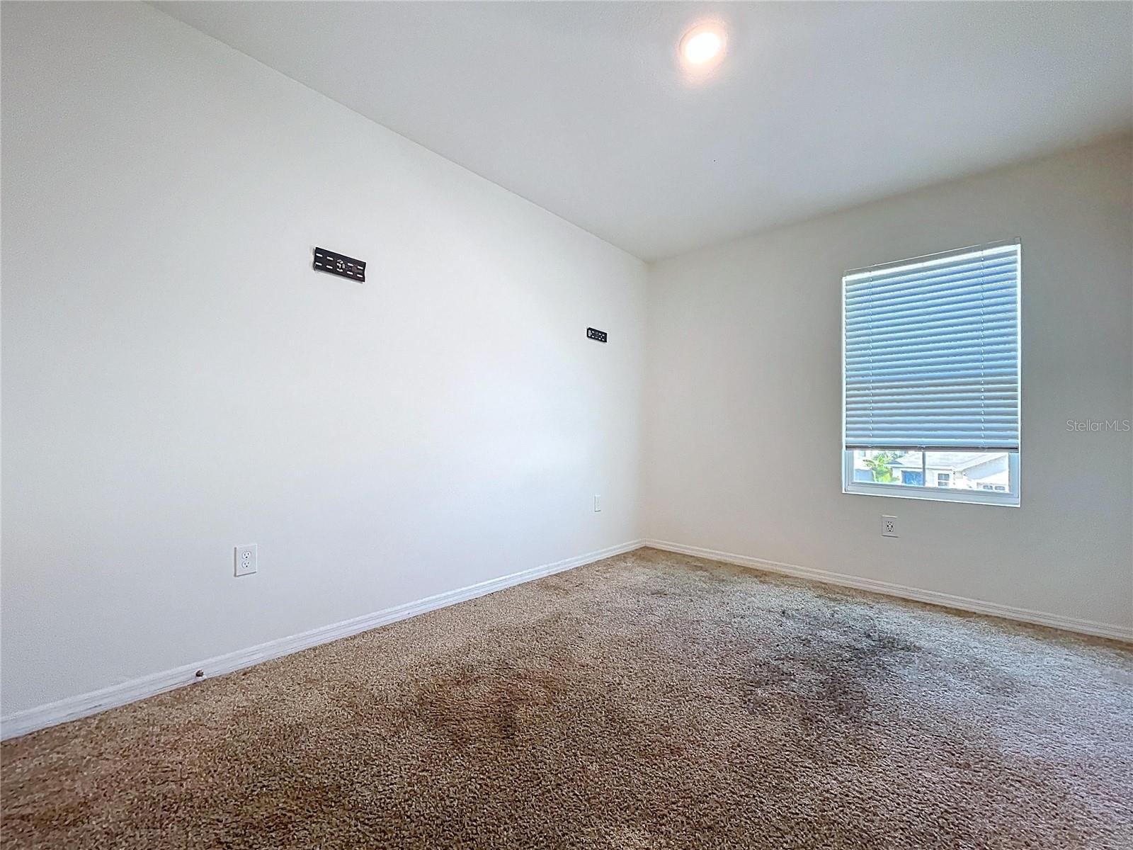 Image 36 of 46 For 10878 Penny Gale Loop