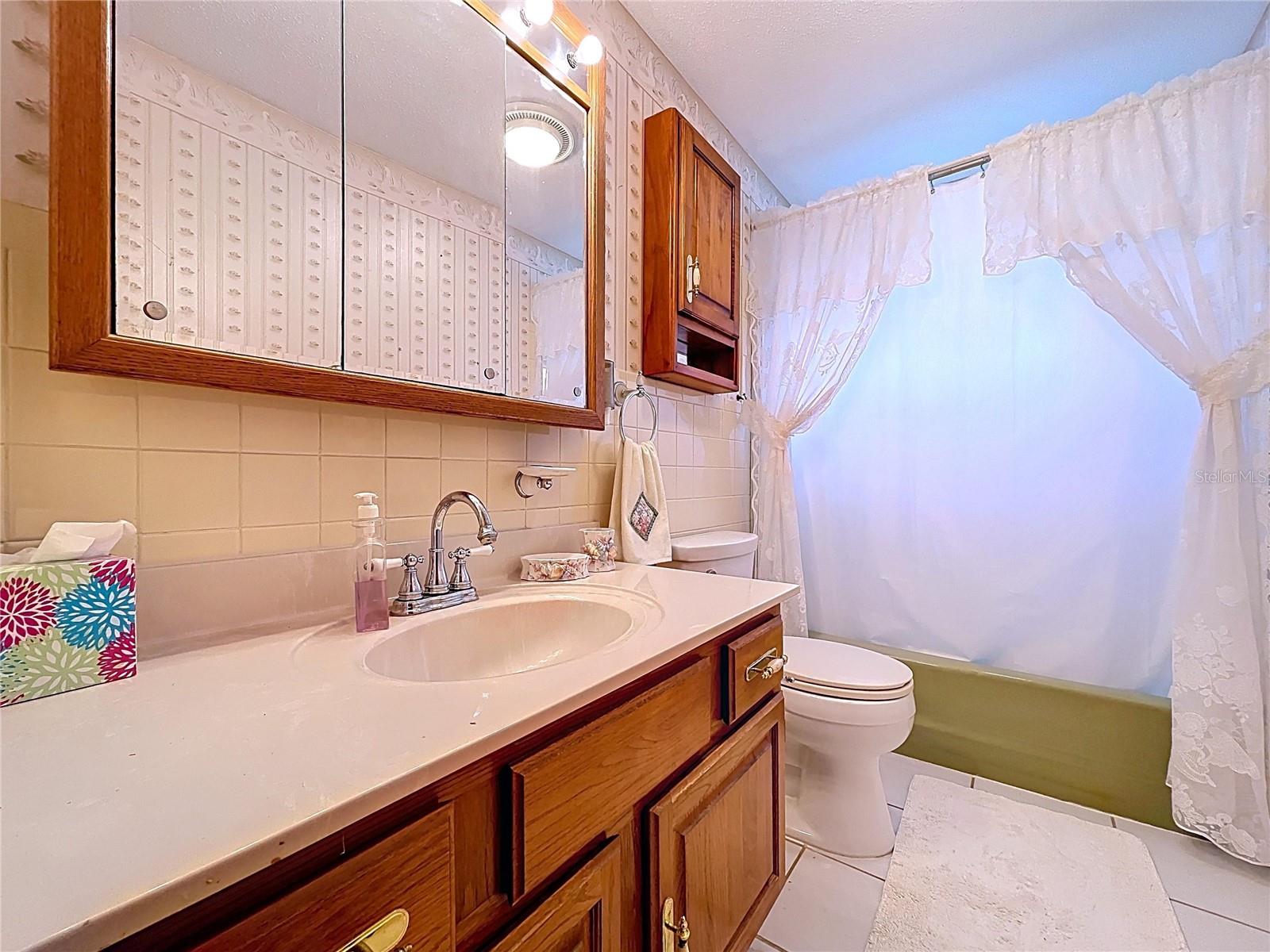 Image 30 of 38 For 39350 5th Avenue