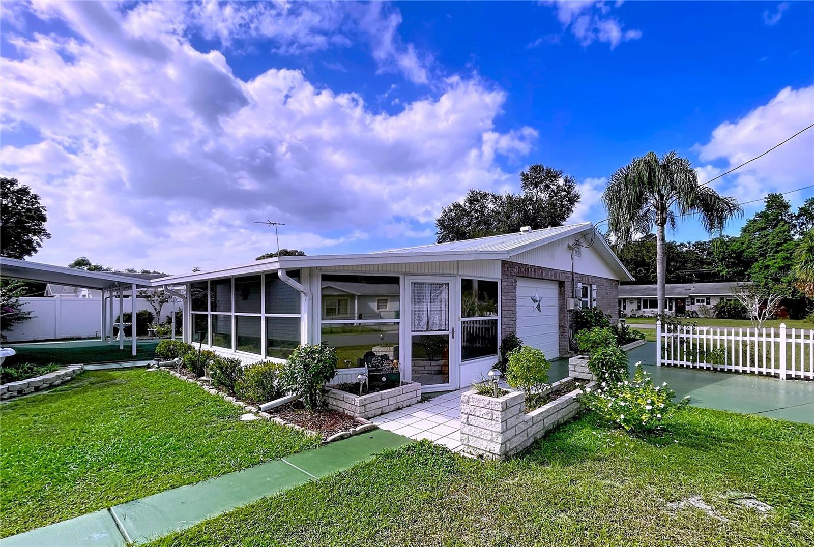 Image 8 of 38 For 39350 5th Avenue