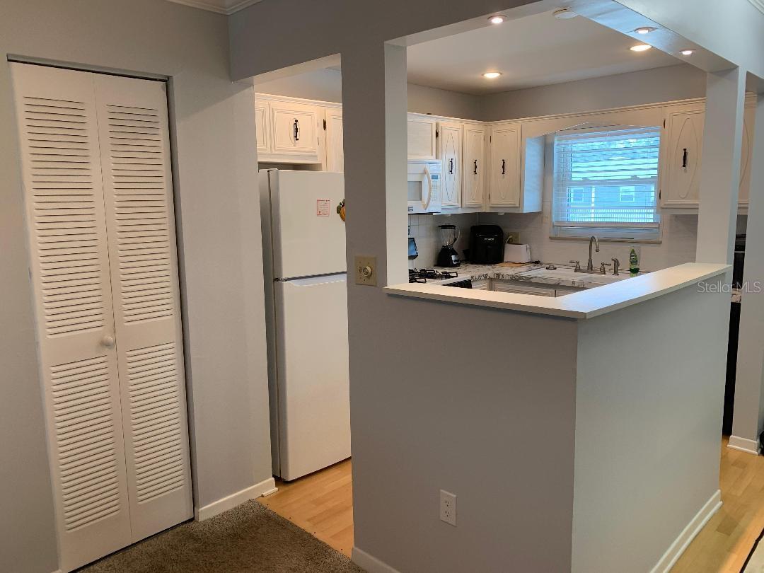 Image 6 of 28 For 5357 81st Street N 23