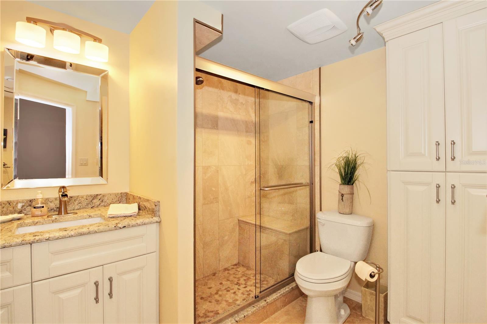 Image 10 of 47 For 2800 Cove Cay Drive 4a