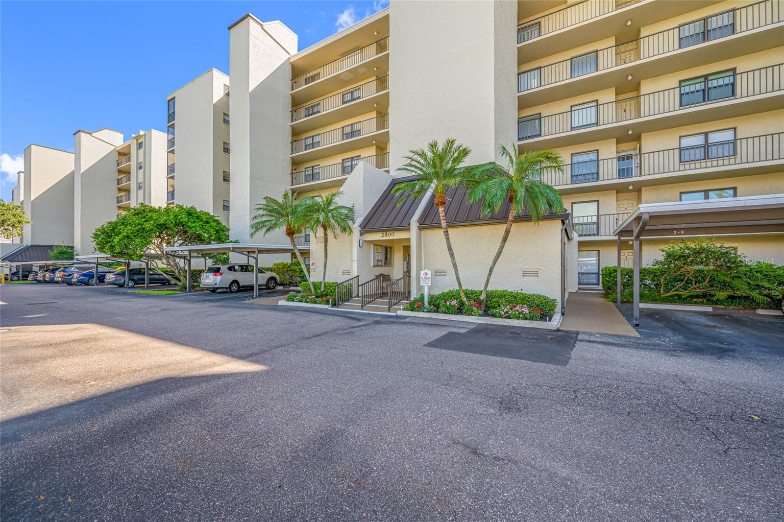 Image 41 of 47 For 2800 Cove Cay Drive 4a