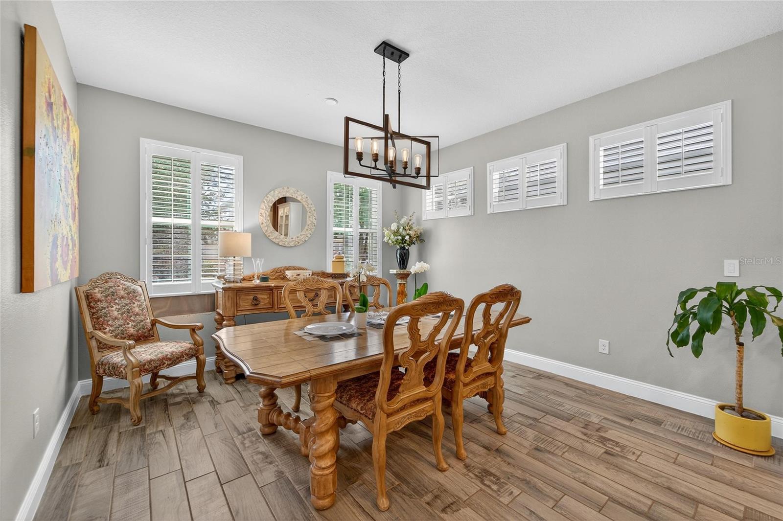 Image 15 of 87 For 623 Winterside Drive