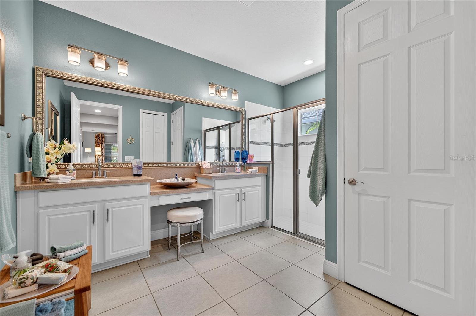 Image 29 of 87 For 623 Winterside Drive