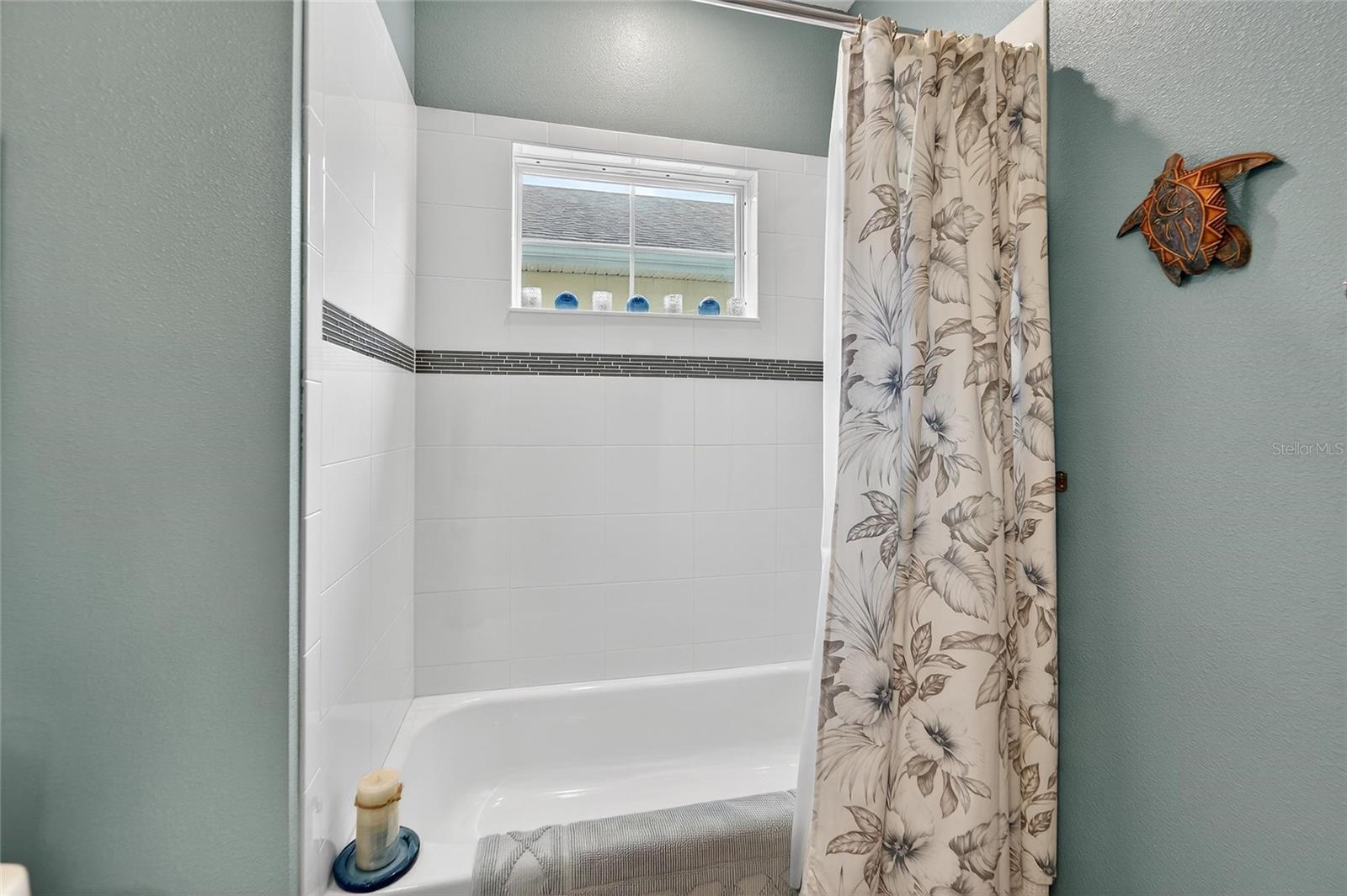 Image 36 of 87 For 623 Winterside Drive