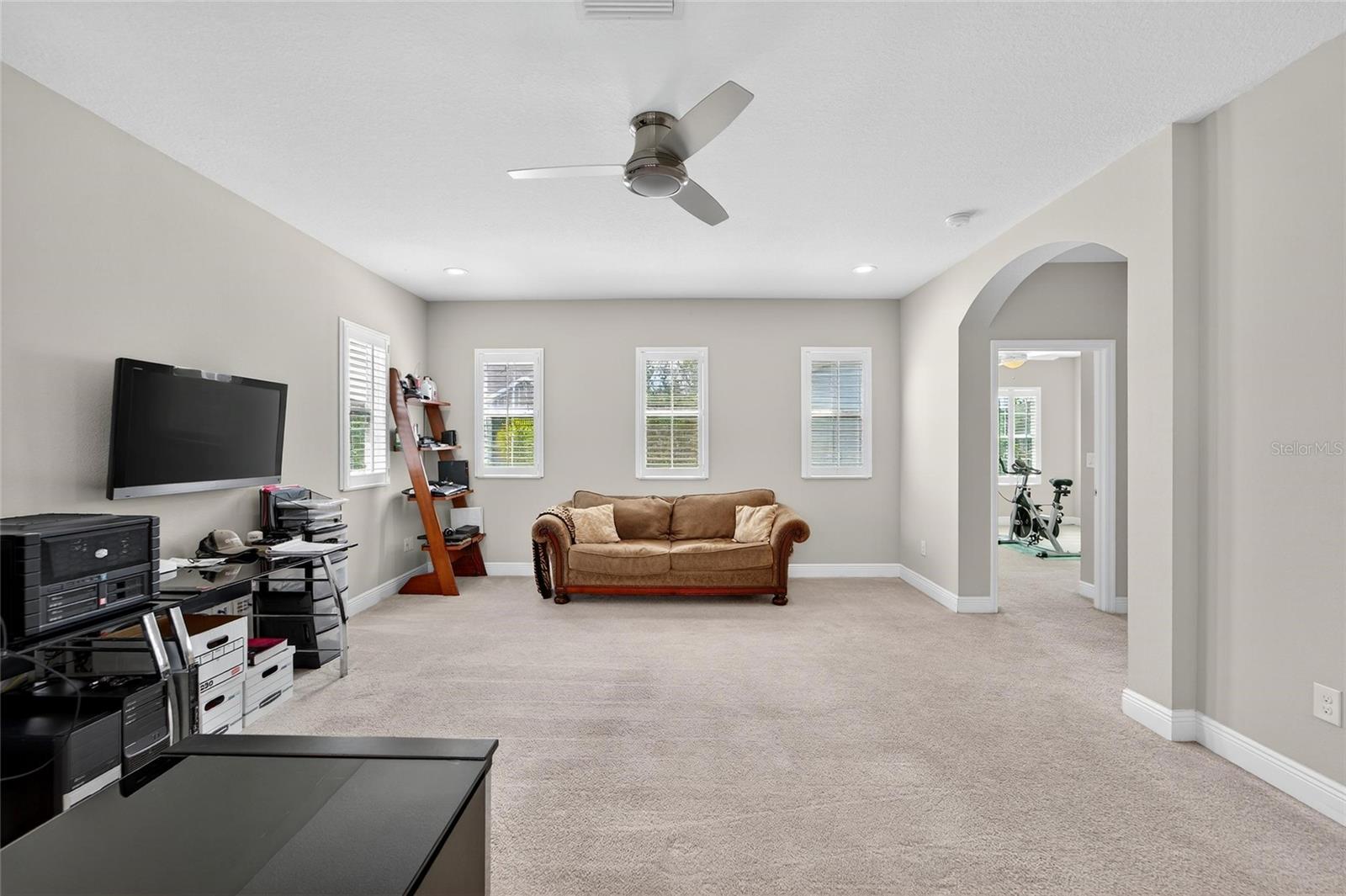 Image 53 of 87 For 623 Winterside Drive
