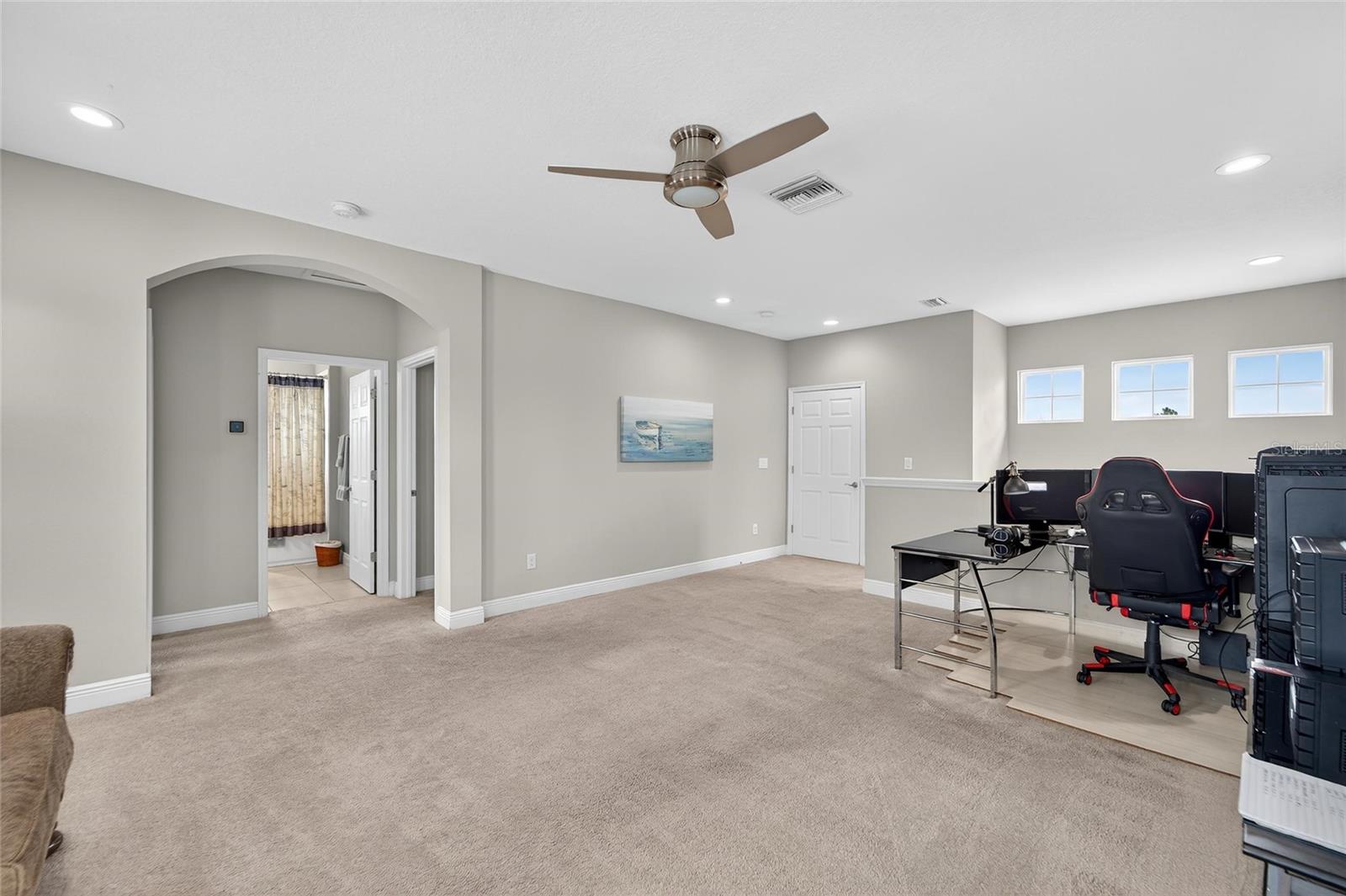Image 55 of 87 For 623 Winterside Drive