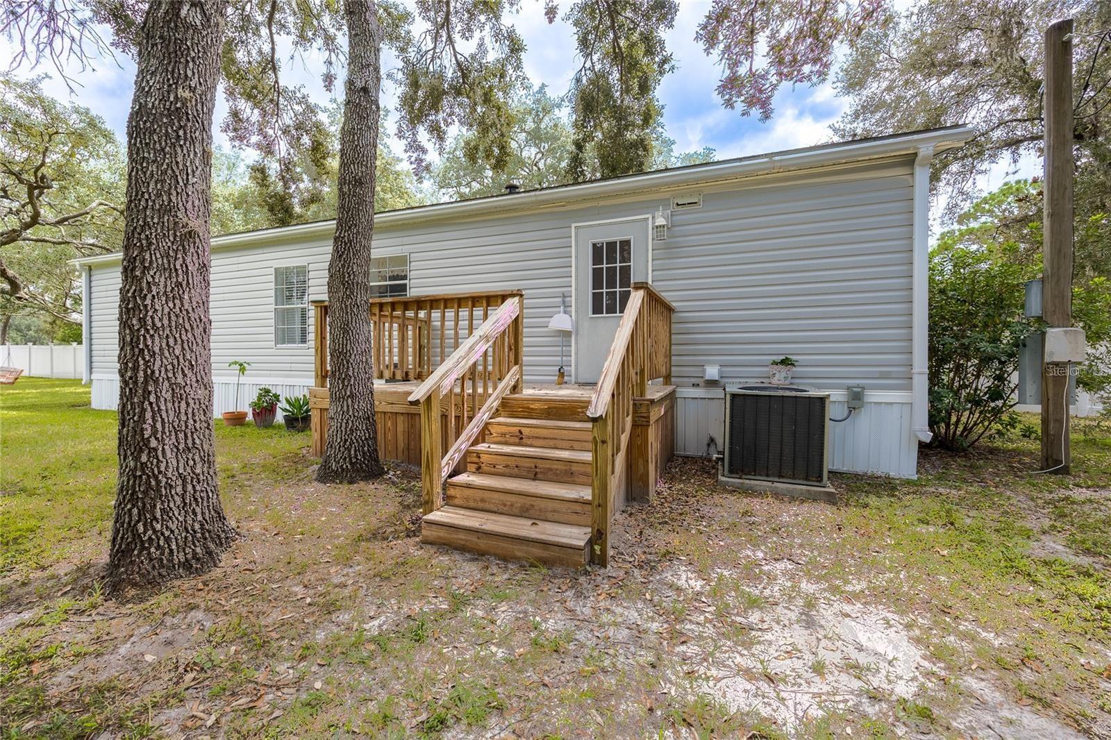 Image 60 of 100 For 13219 Tyrone Street