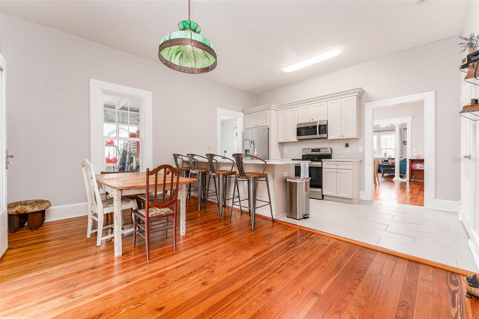 Image 10 of 30 For 900 Wheeler Street
