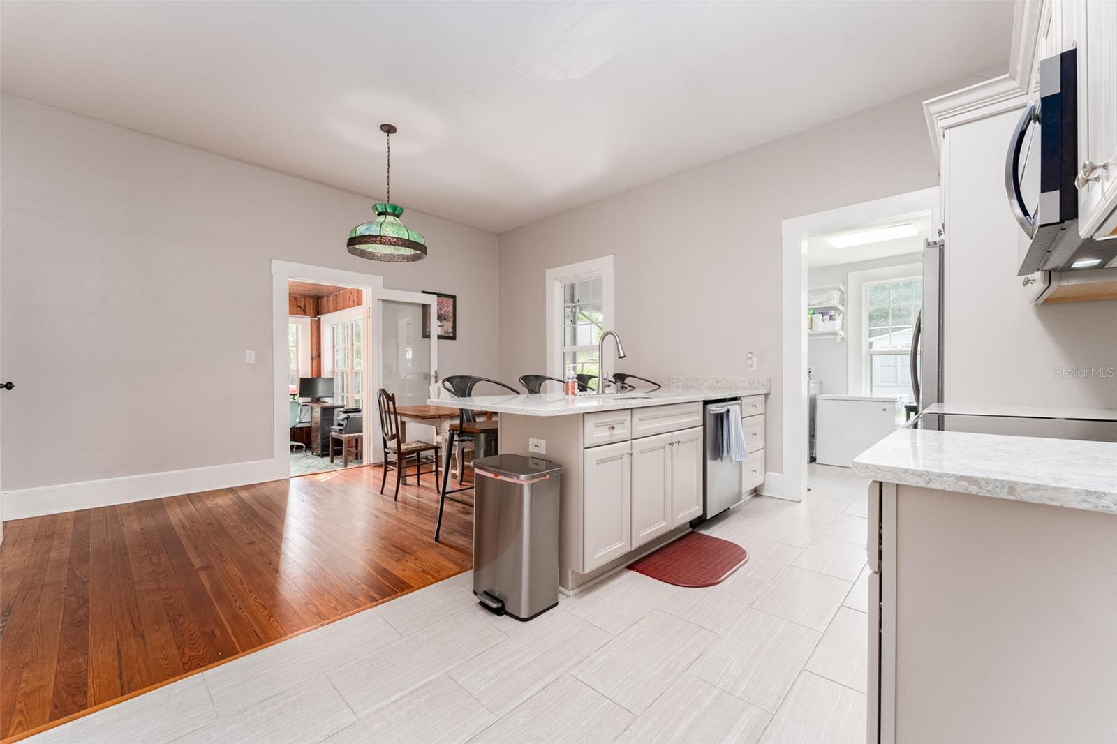 Image 9 of 30 For 900 Wheeler Street