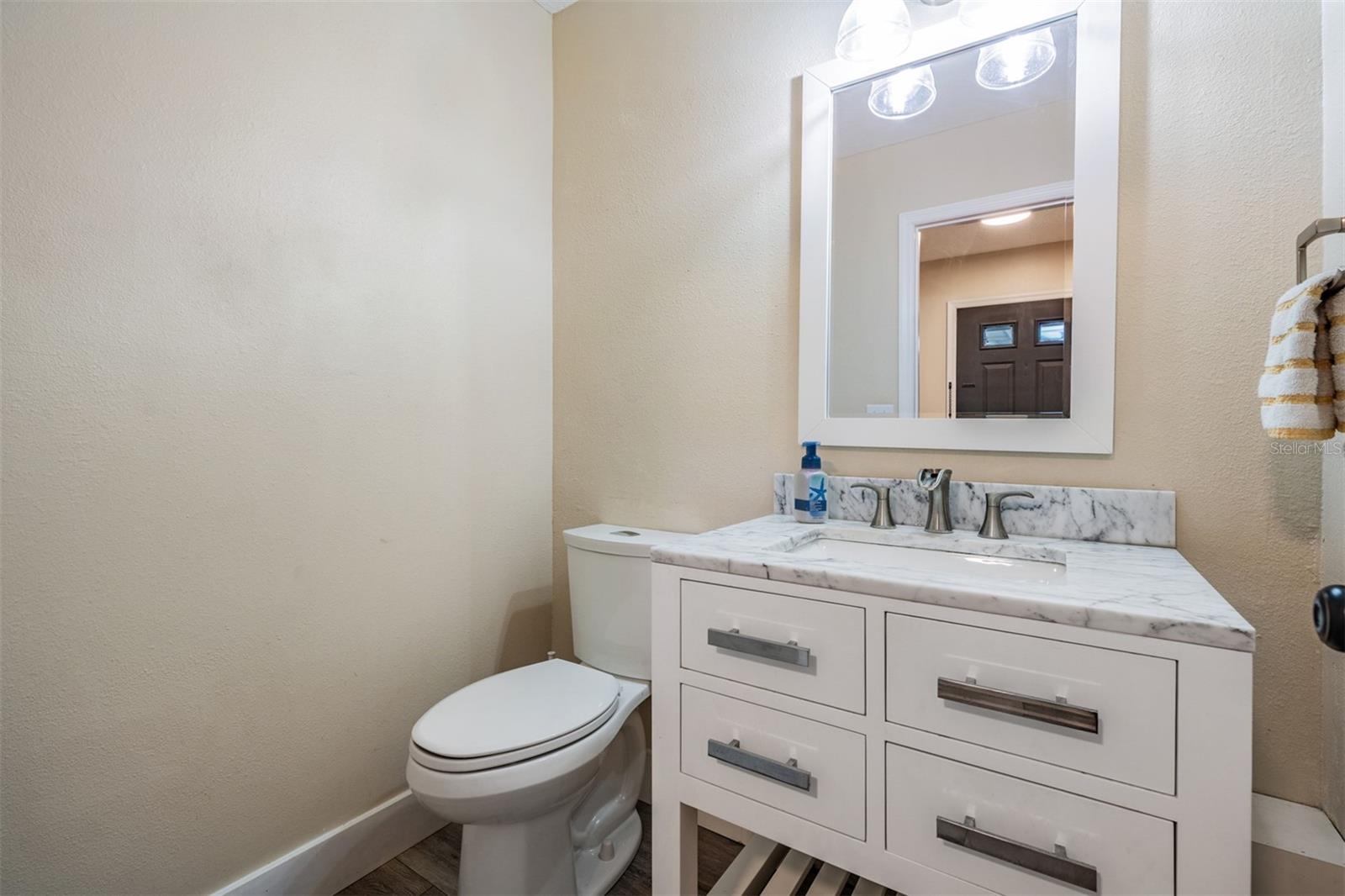 Image 6 of 38 For 2555 Northfield Lane