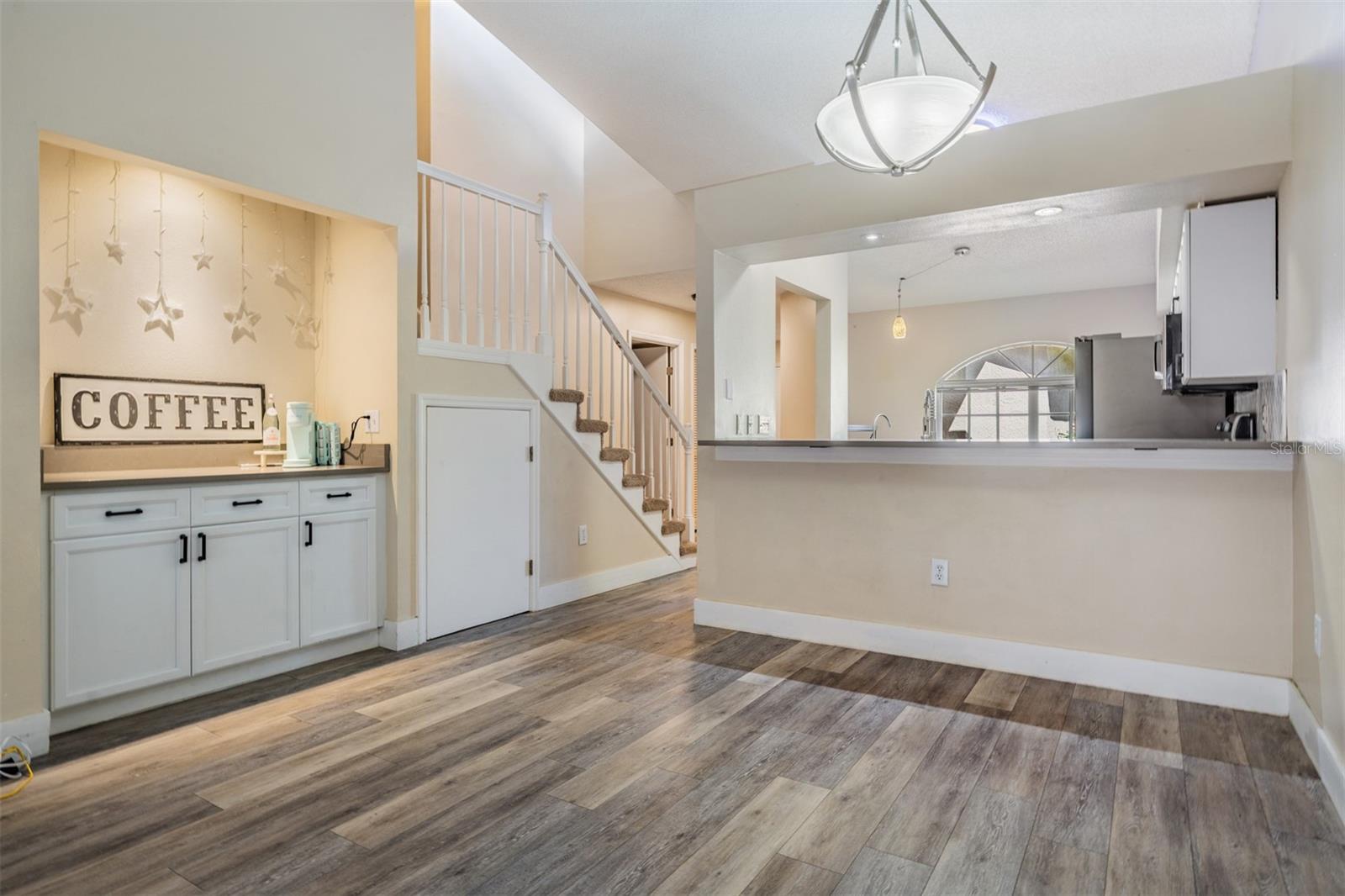 Image 7 of 38 For 2555 Northfield Lane