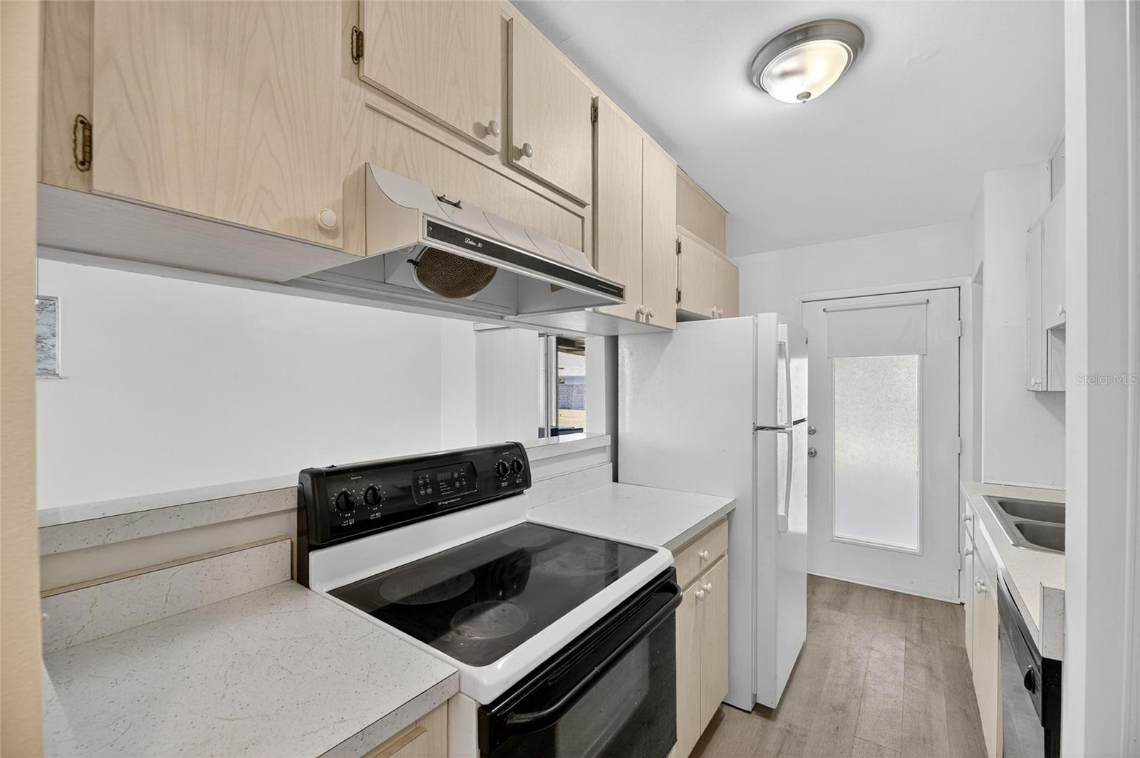 Image 10 of 37 For 1238 Fordham Drive