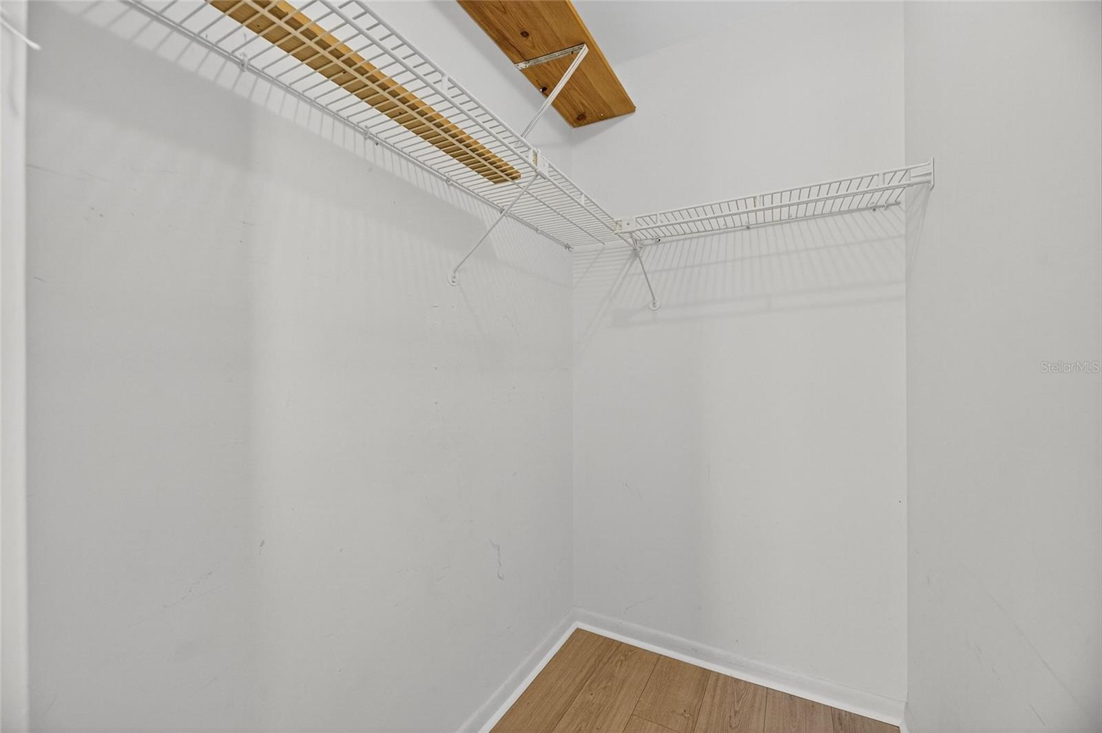 Image 25 of 37 For 1238 Fordham Drive