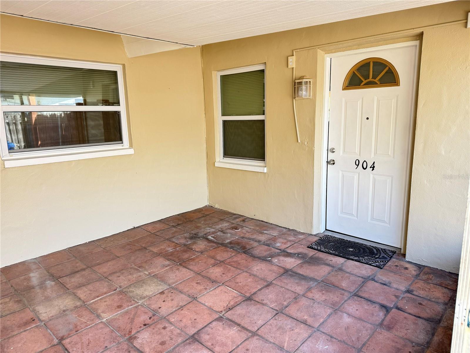 Details for 904 Lake Palms Drive, LARGO, FL 33771