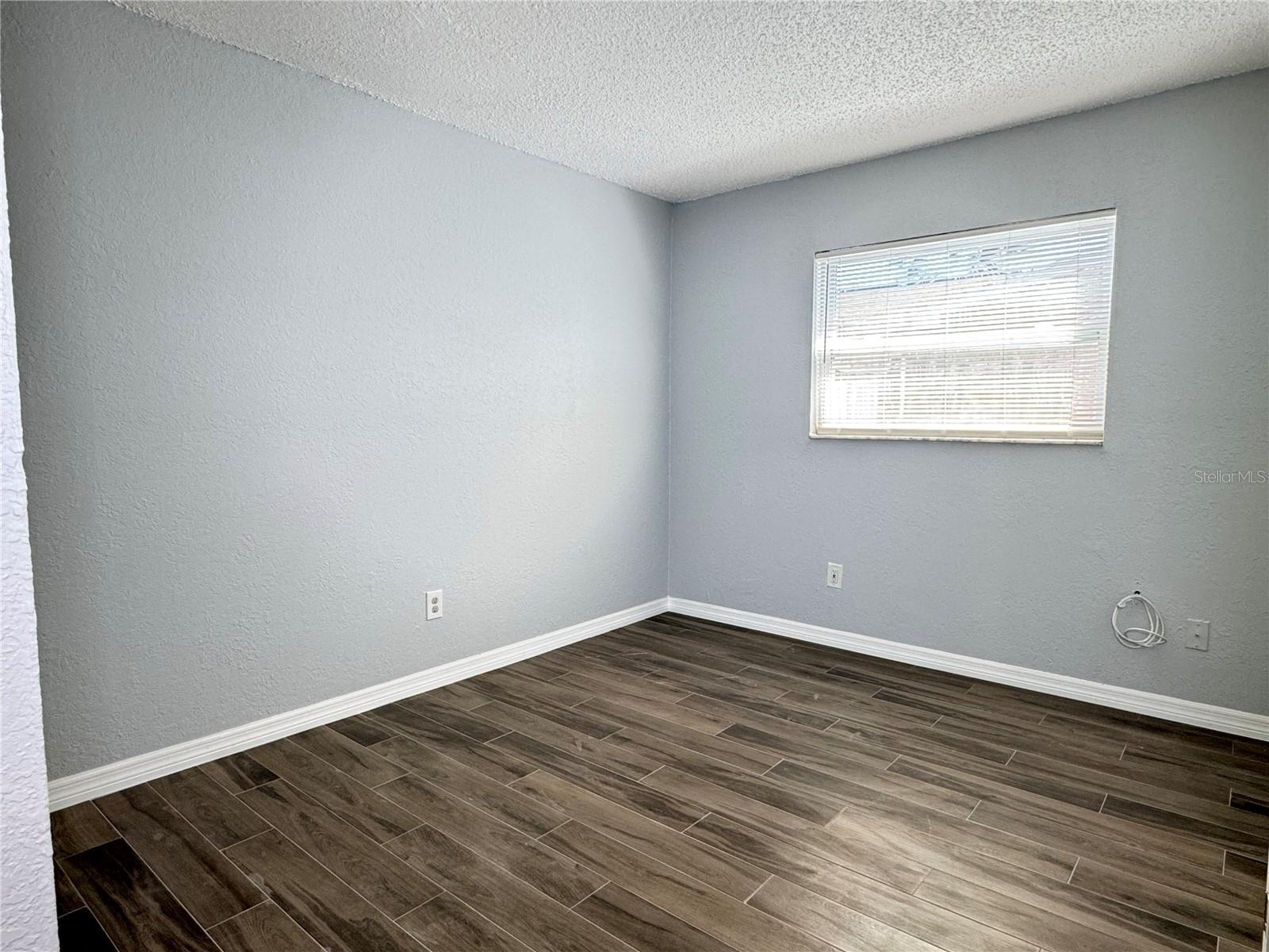 Image 10 of 23 For 904 Lake Palms Drive