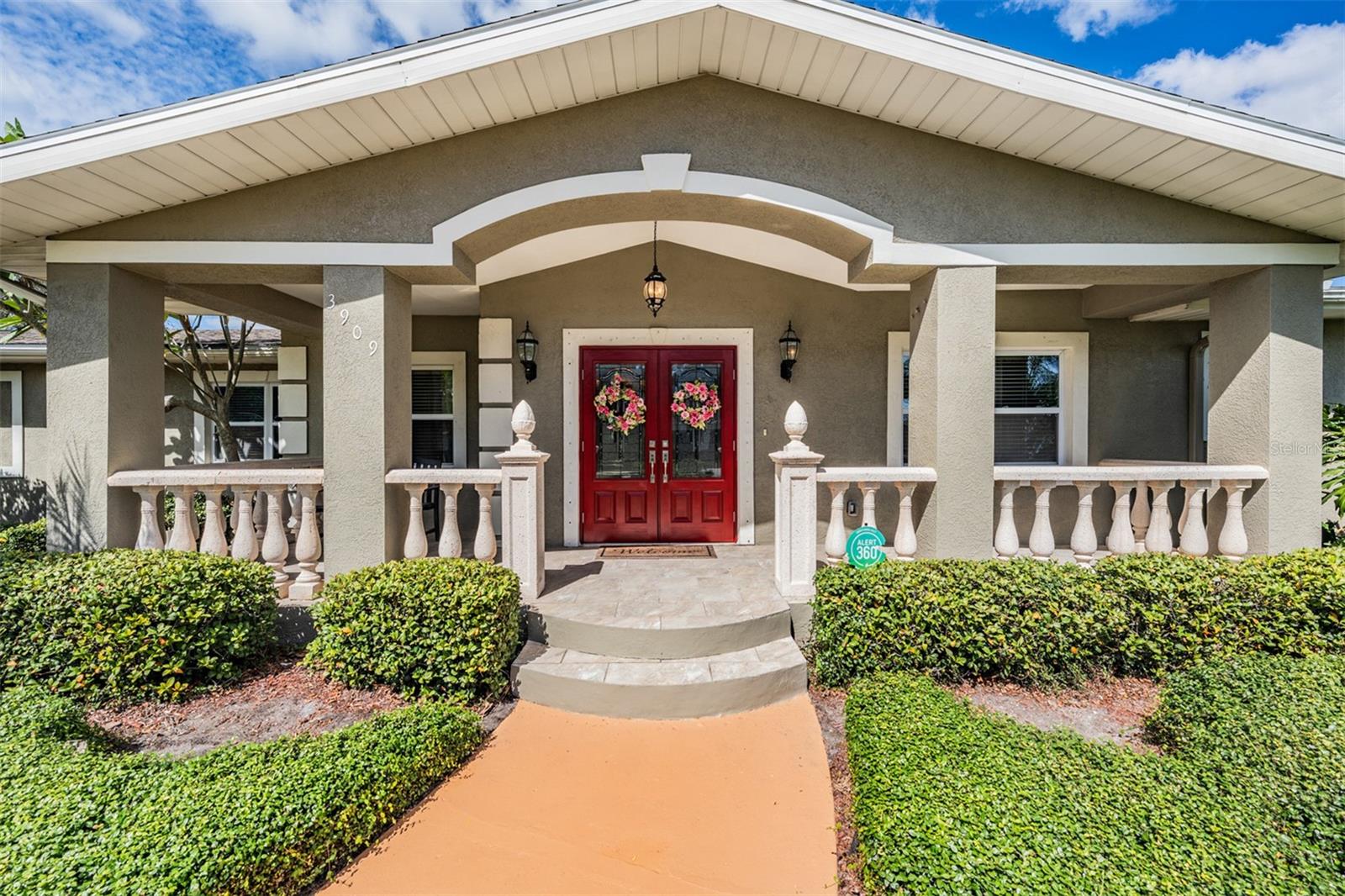 Details for 3909 Hudson Lane, TAMPA, FL 33618