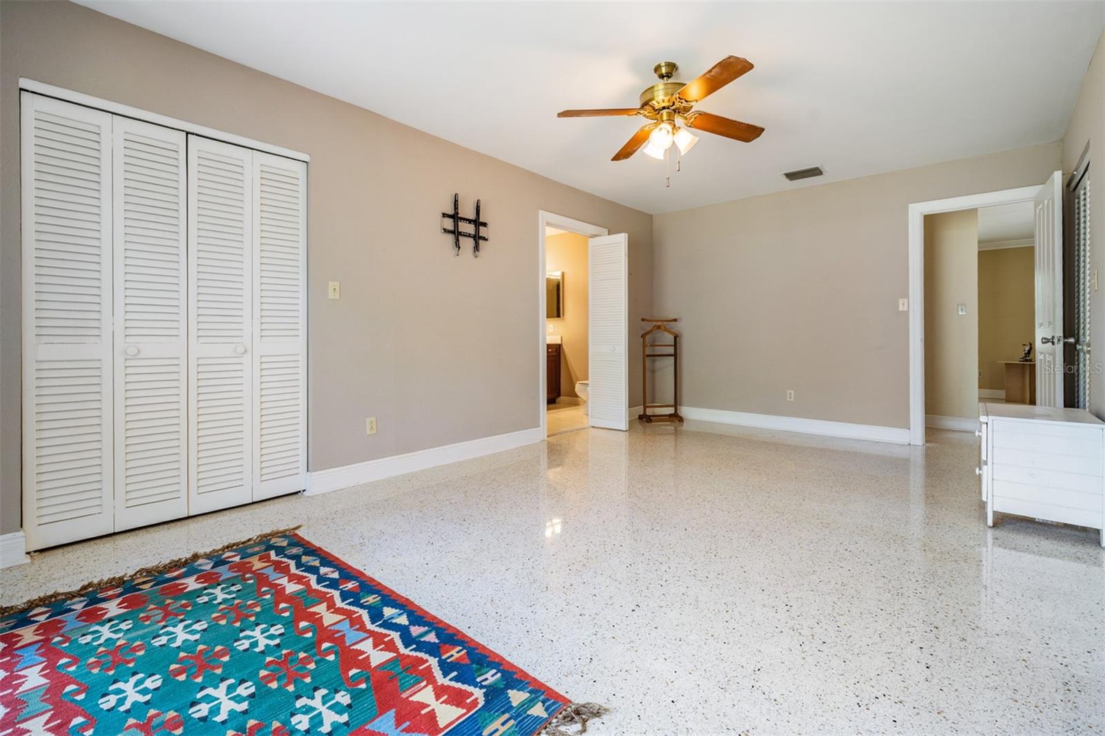 Image 15 of 34 For 3909 Hudson Lane