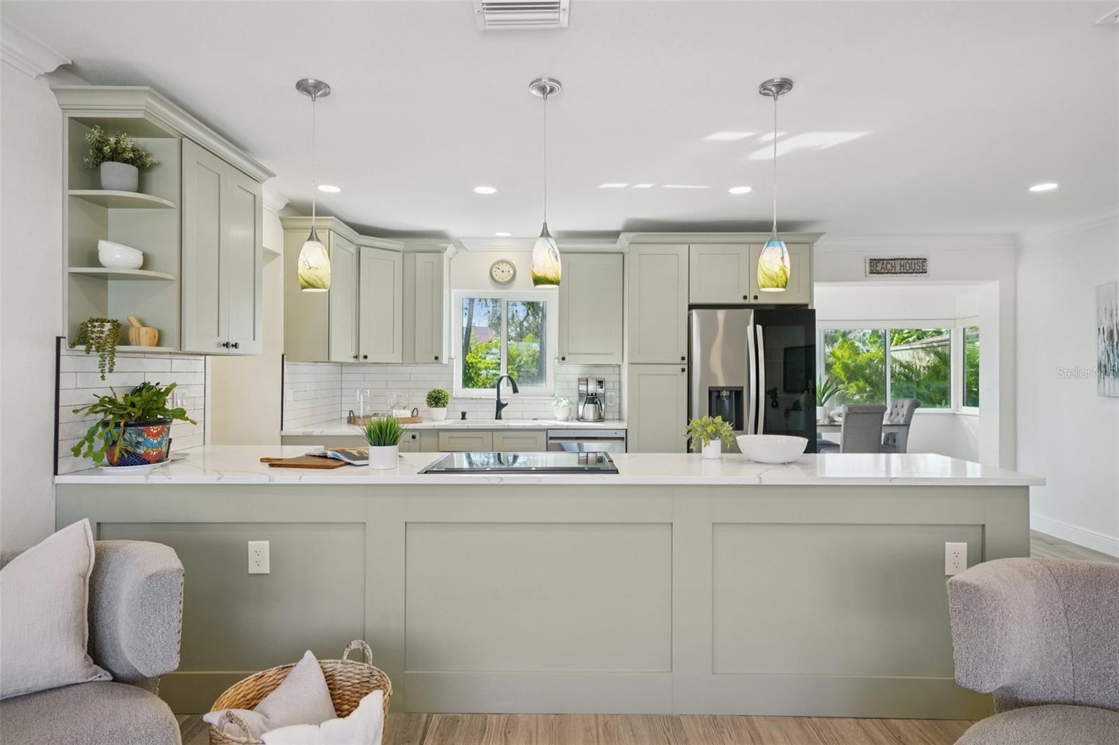 Image 12 of 31 For 406 86th Avenue