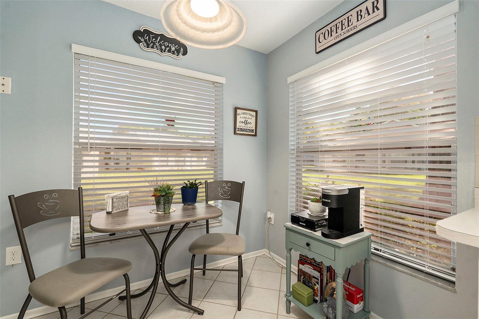 Listing photo id 10 for 9529 Bunker Hill Court 9529