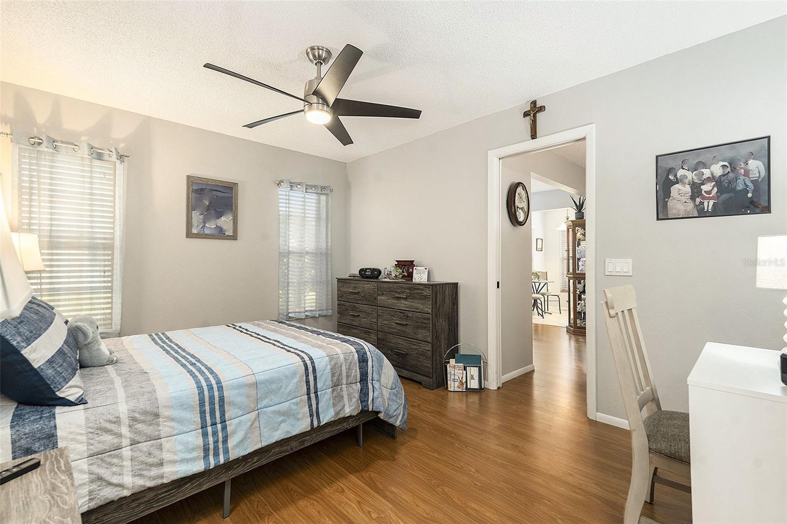 Listing photo id 19 for 9529 Bunker Hill Court 9529