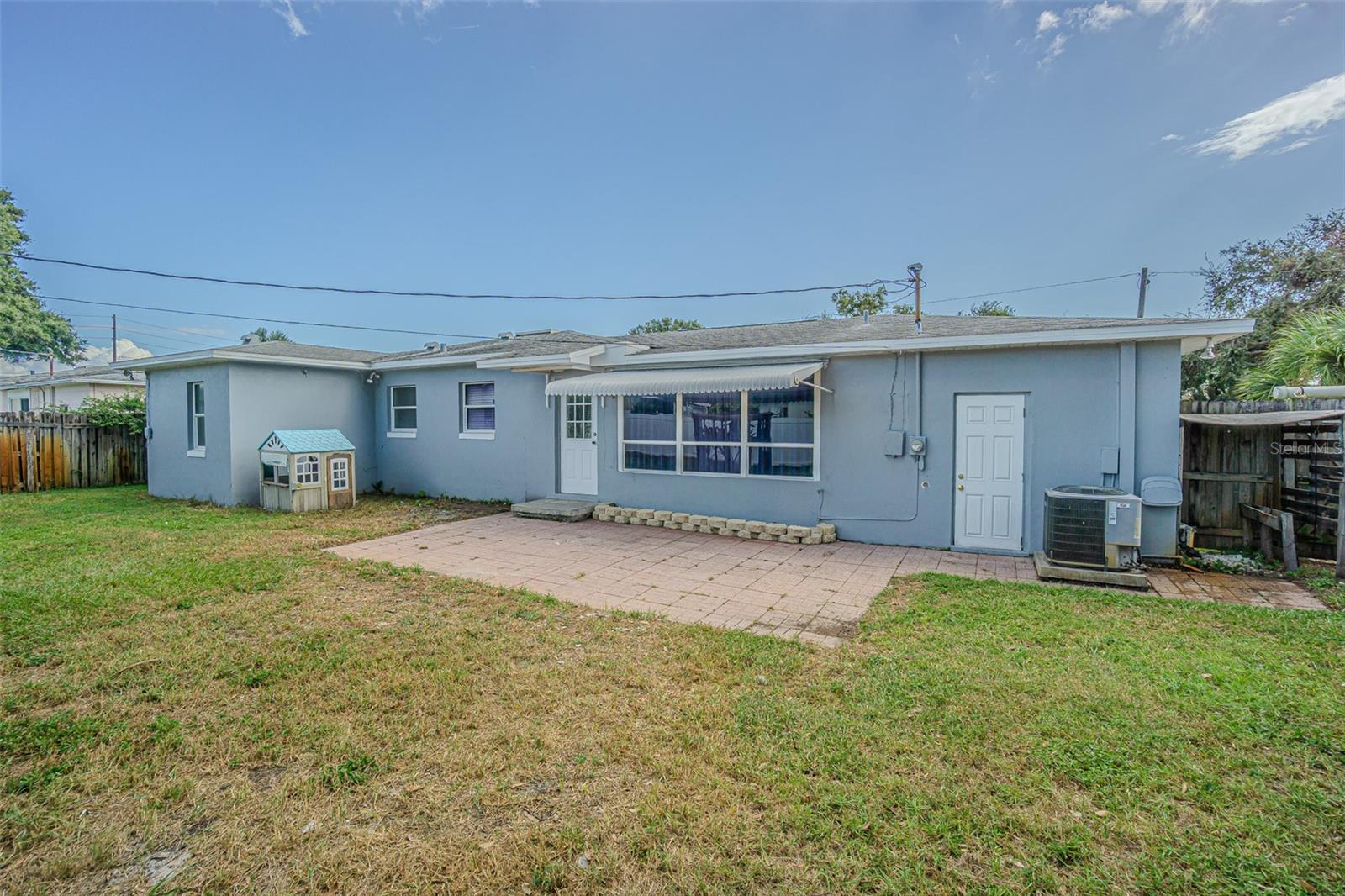 Image 21 of 22 For 3591 29th Avenue N