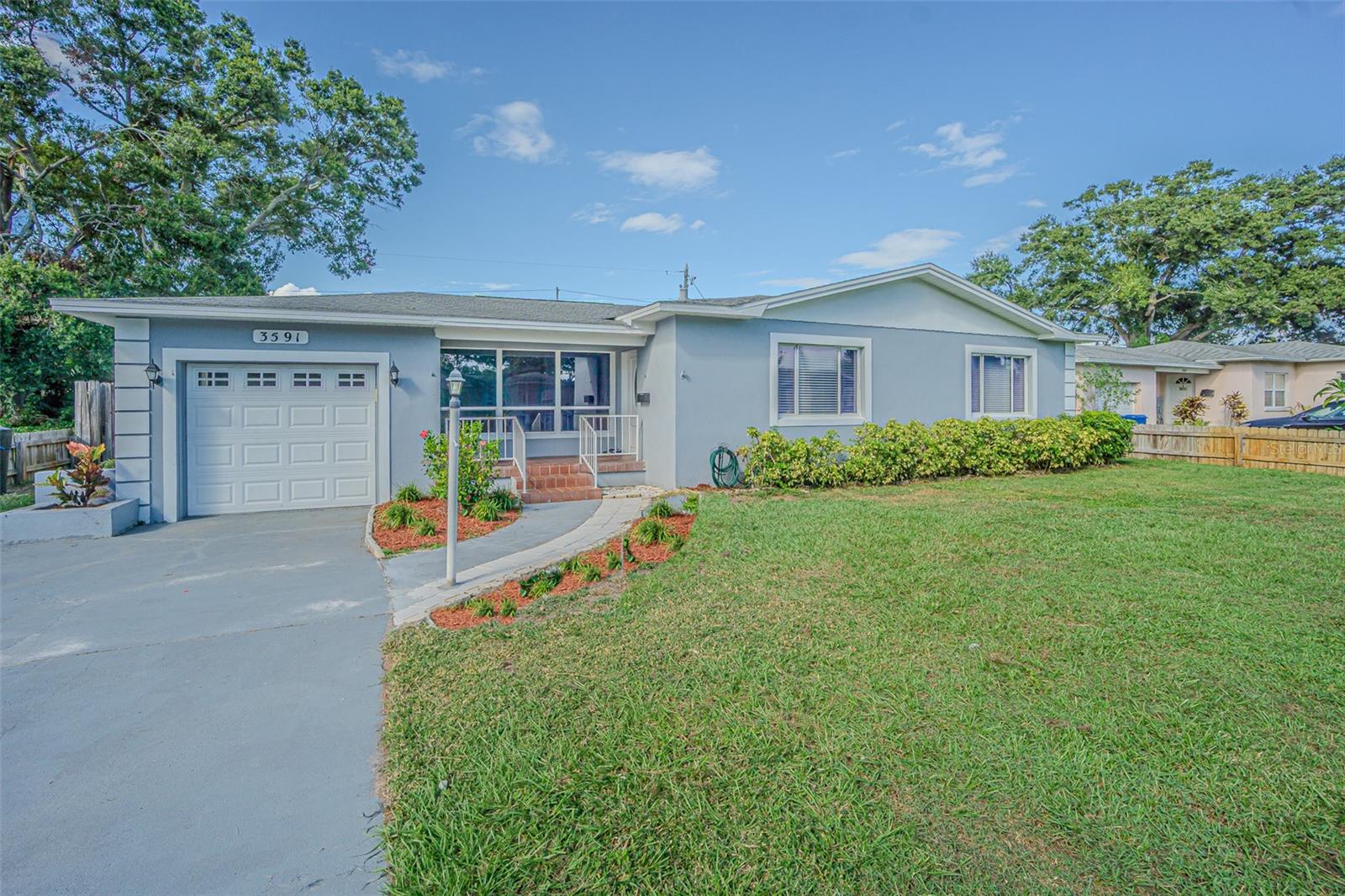 Image 3 of 22 For 3591 29th Avenue N