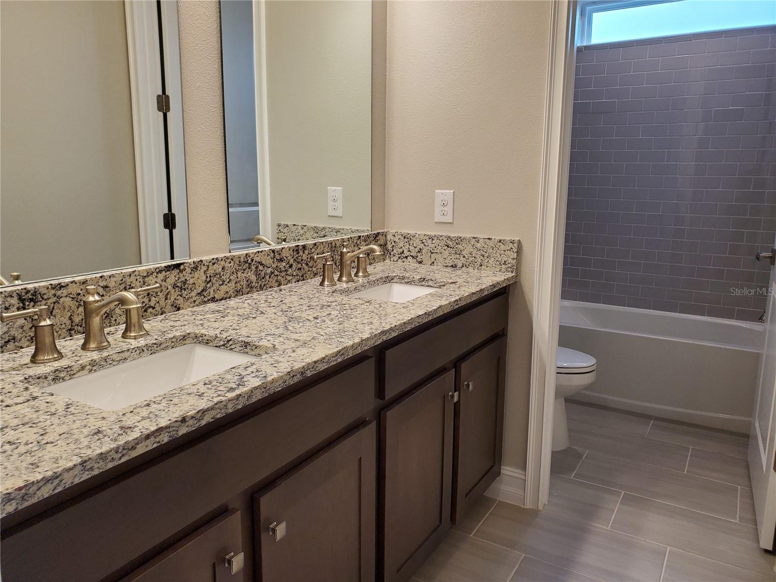 Image 22 of 30 For 4845 Tramanto Lane