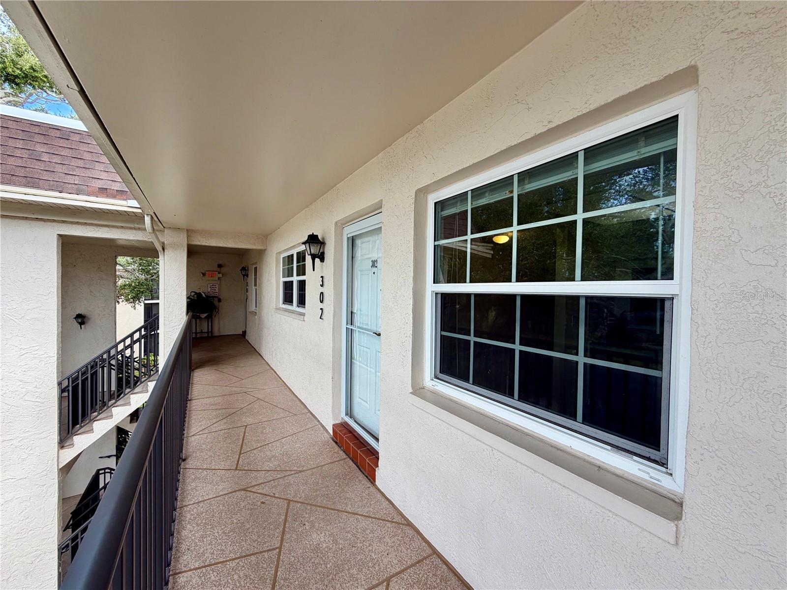 Image 7 of 34 For 870 Virginia Street 302