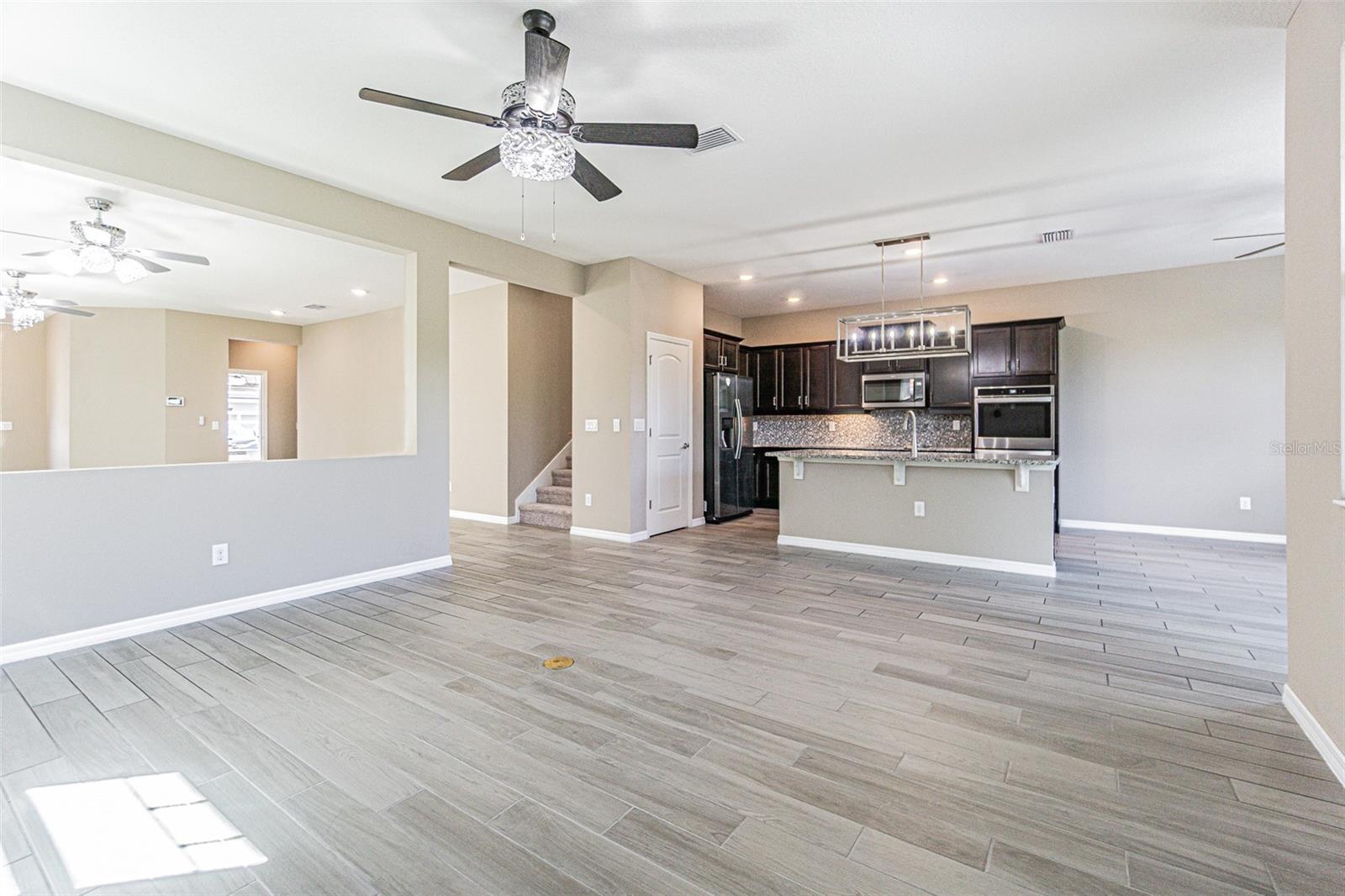 Image 15 of 54 For 8147 Artisan Cir
