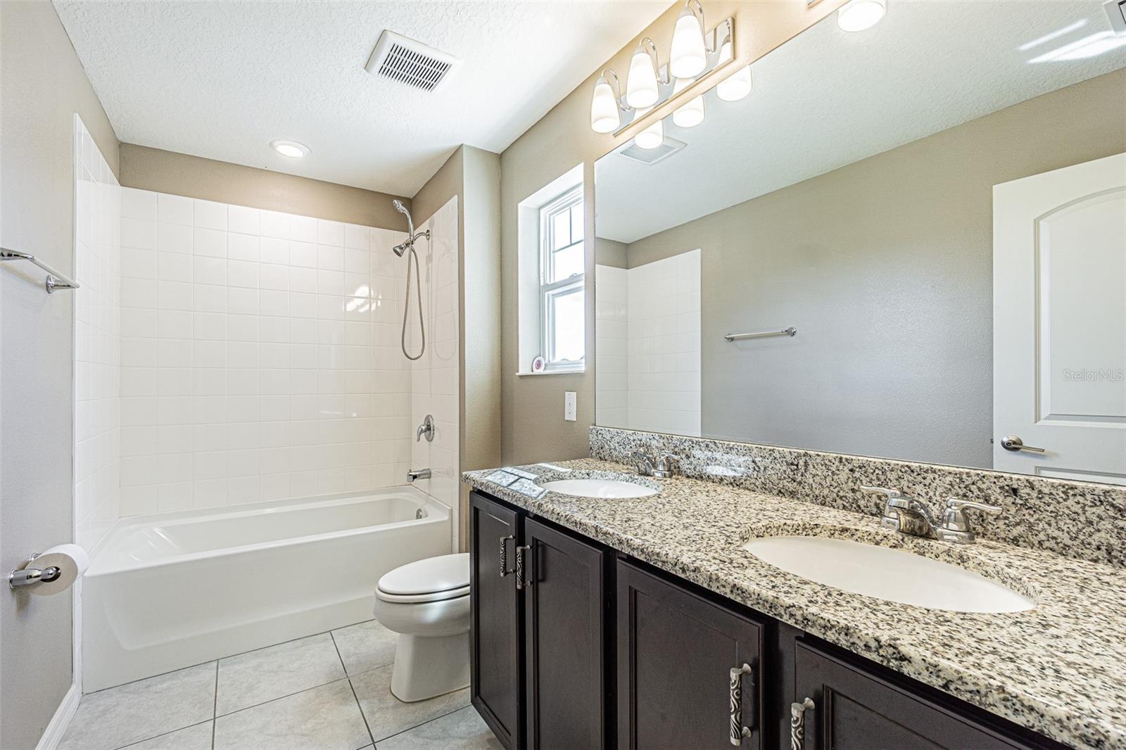 Image 33 of 54 For 8147 Artisan Cir