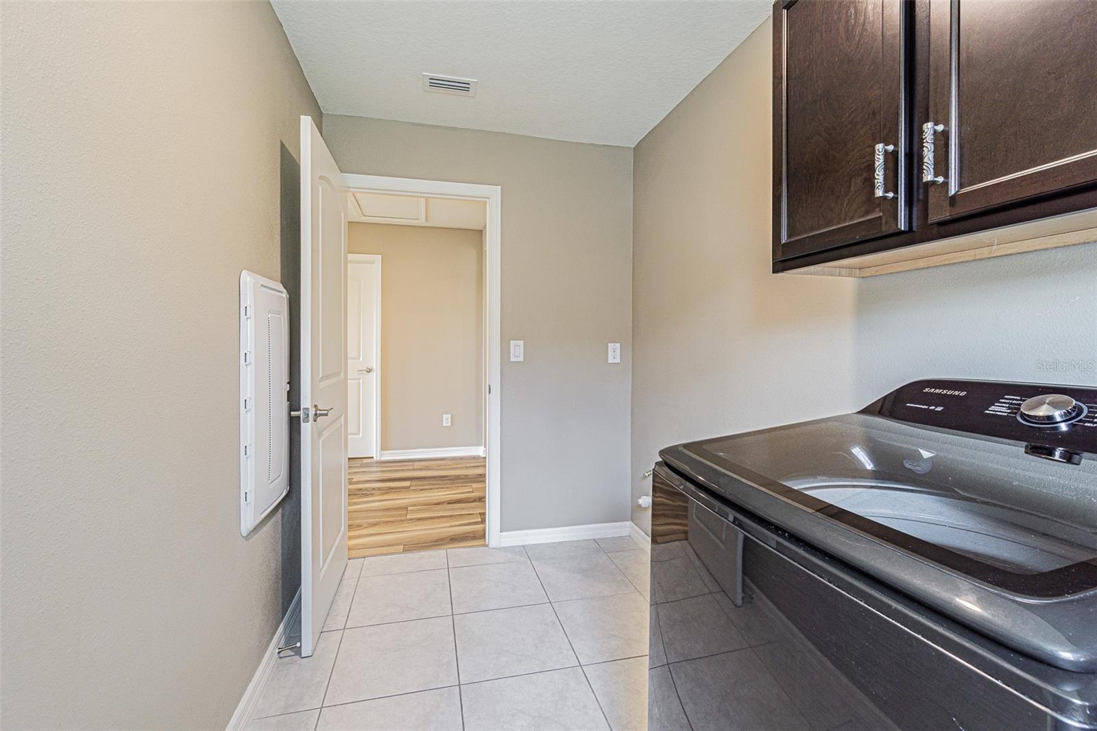 Image 39 of 54 For 8147 Artisan Cir