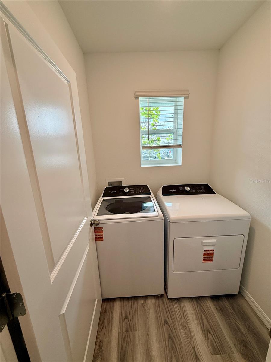 Image 16 of 19 For 33019 Osprey Peak Way