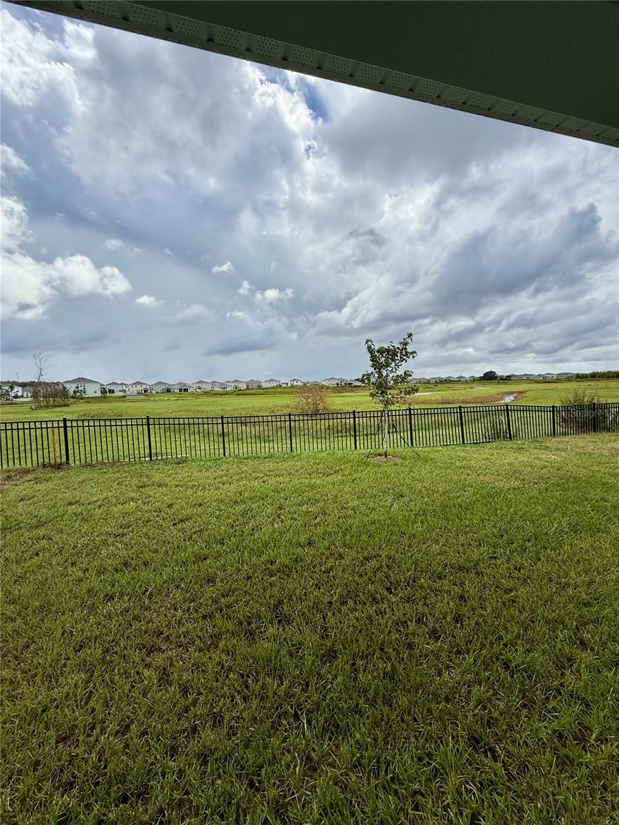 Image 2 of 19 For 33019 Osprey Peak Way