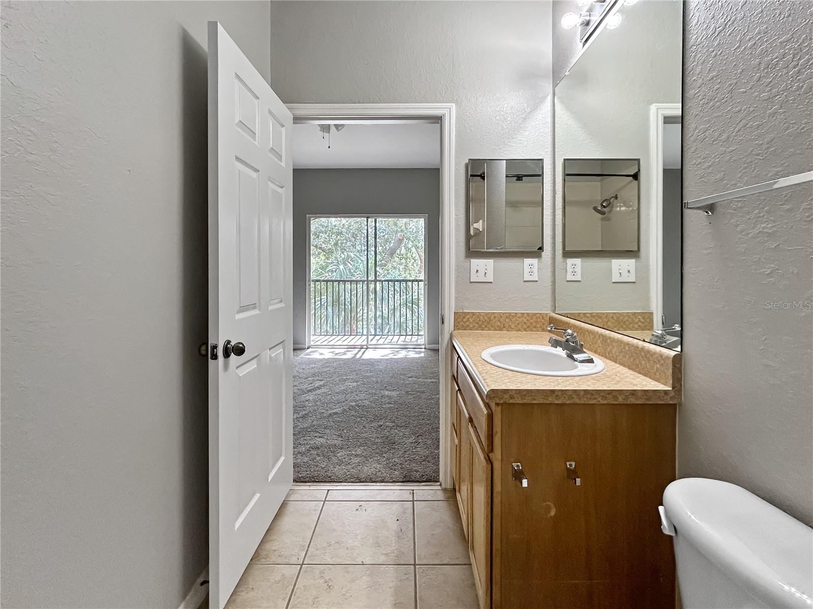 Image 11 of 30 For 10105 Courtney Palms Boulevard 303