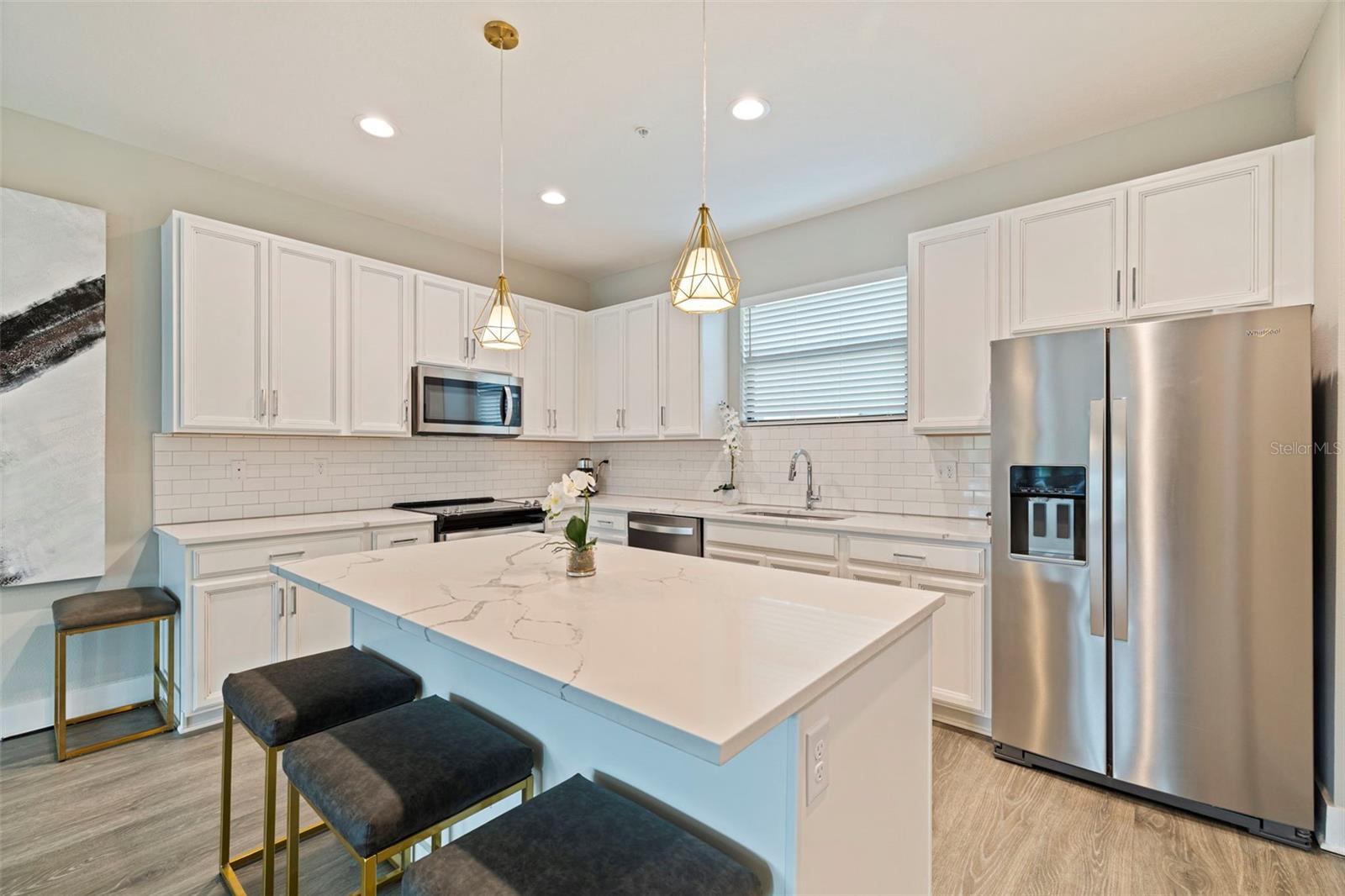 Image 12 of 43 For 2540 12th Terrace N