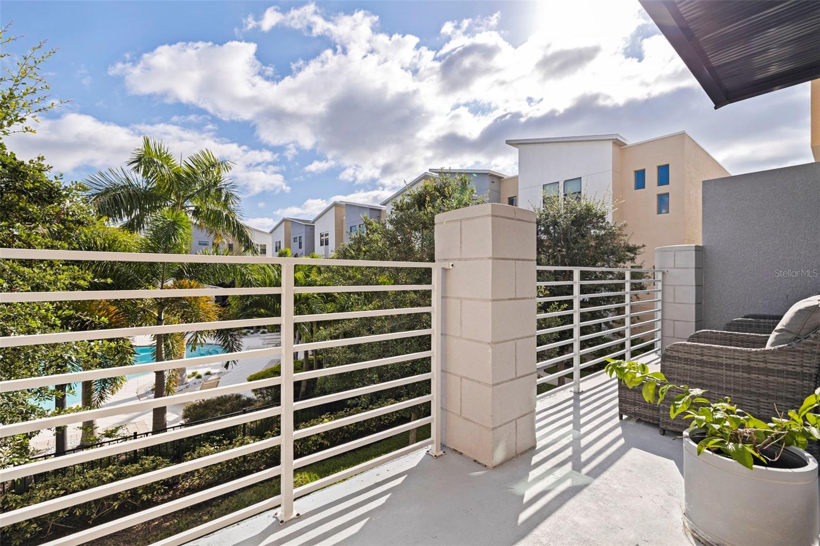 Image 15 of 43 For 2540 12th Terrace N