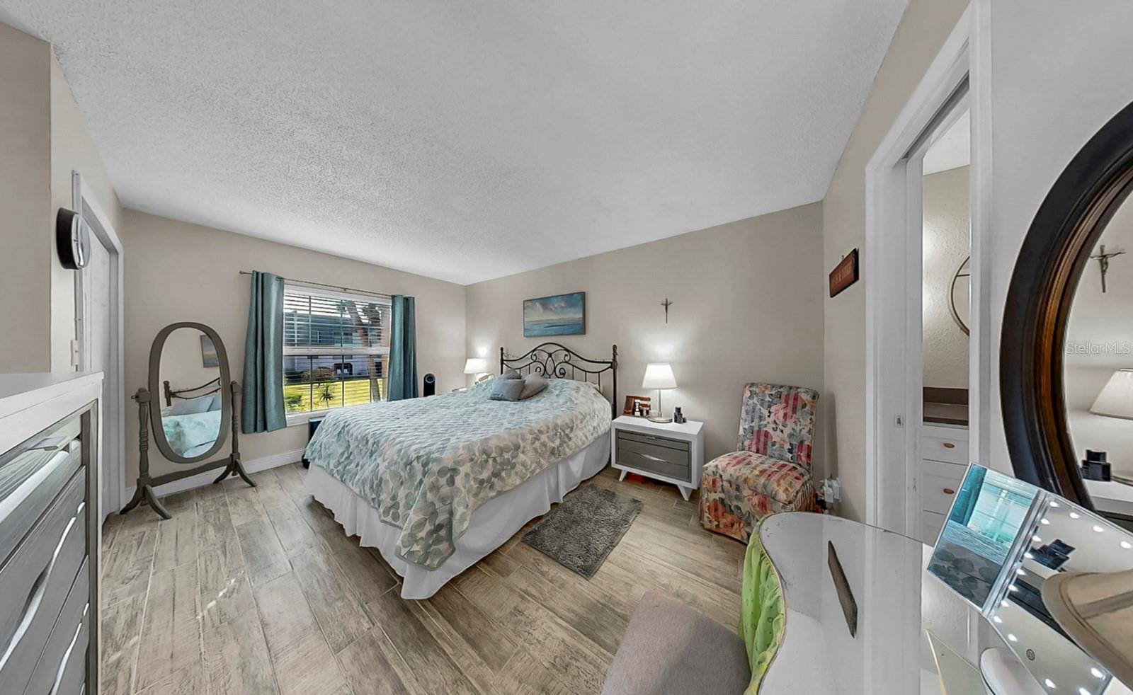 Image 21 of 34 For 8799 Bardmoor Boulevard 205