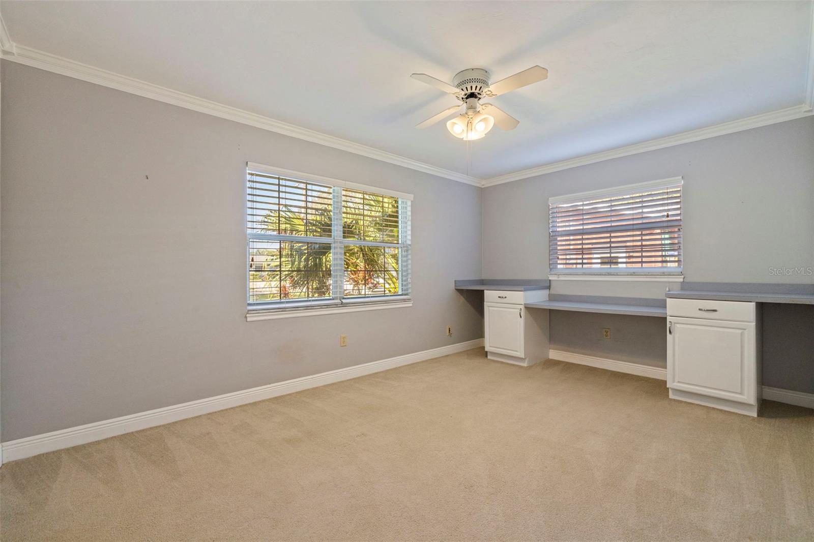 Image 24 of 40 For 925 Irene Avenue