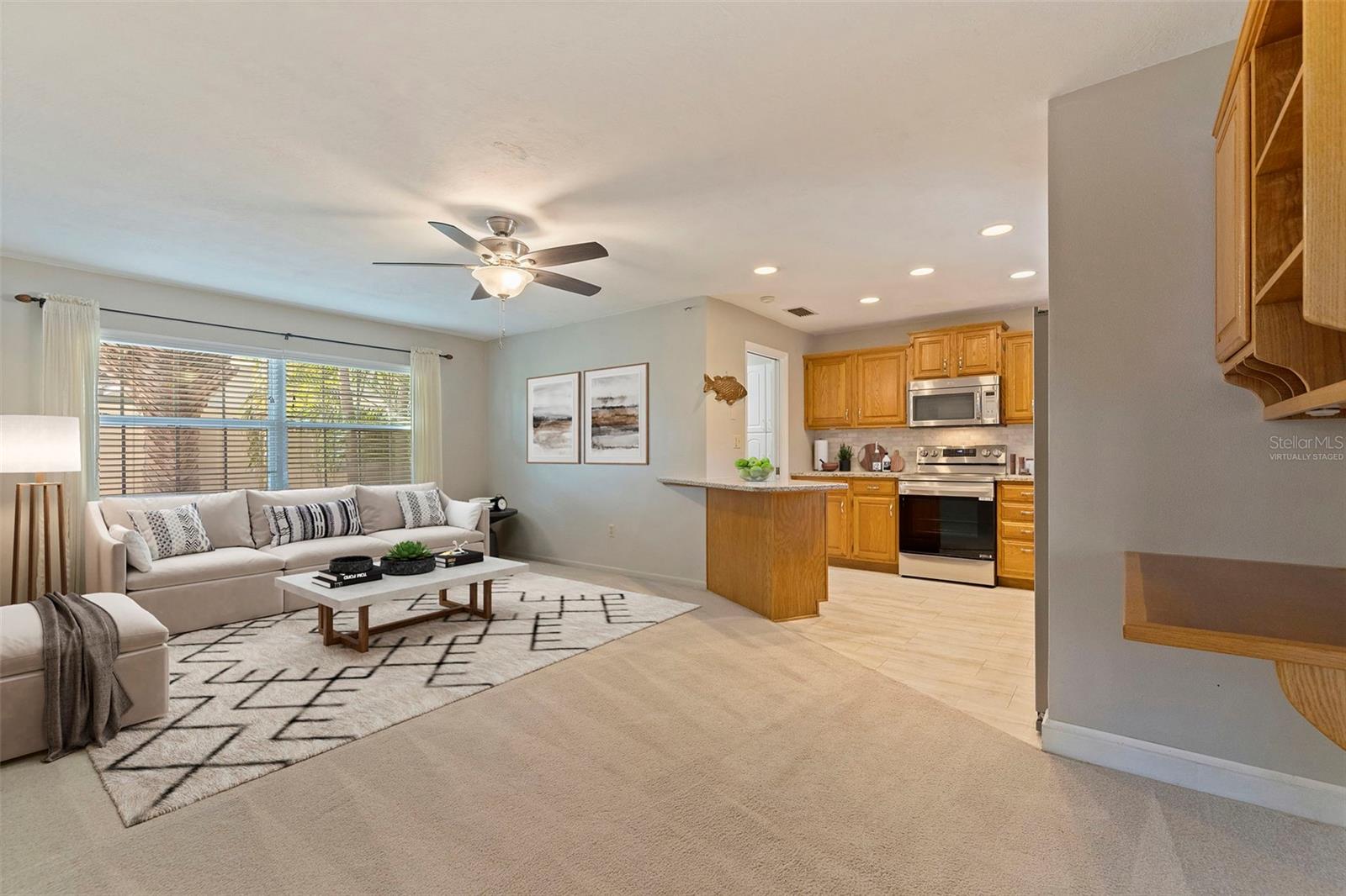 Image 3 of 40 For 925 Irene Avenue