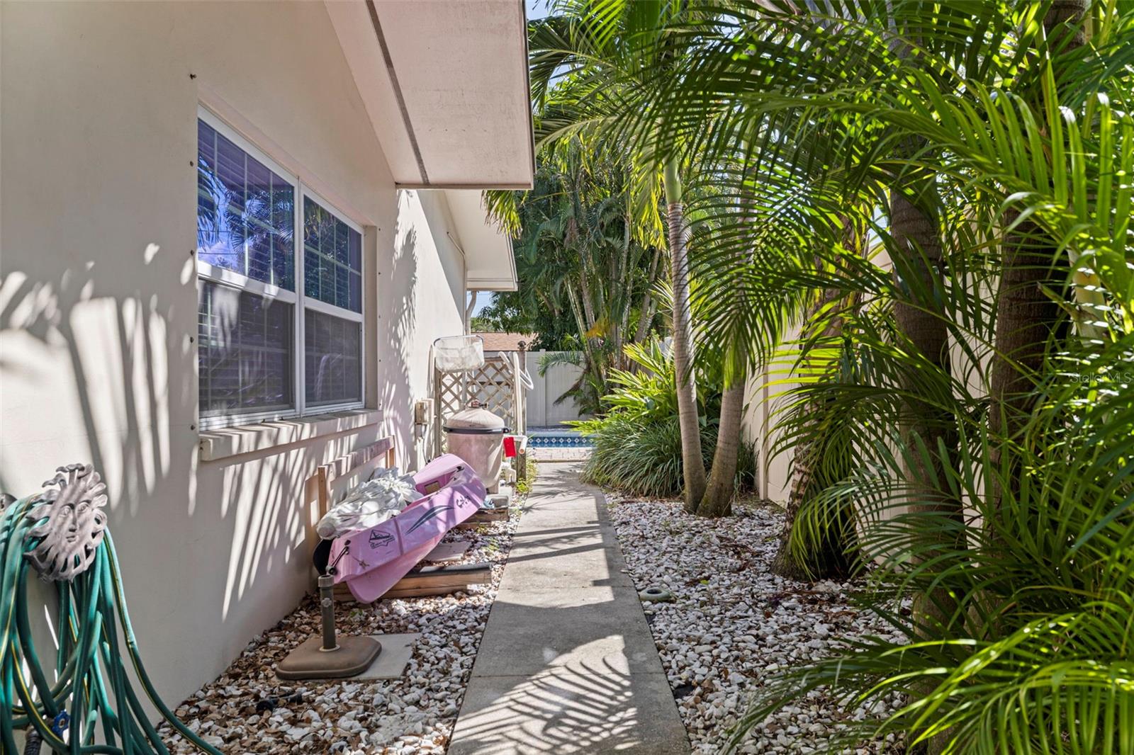 Image 34 of 40 For 925 Irene Avenue