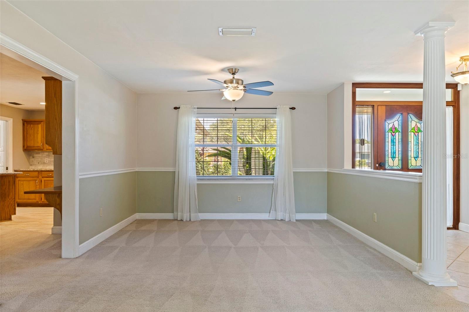 Image 9 of 40 For 925 Irene Avenue