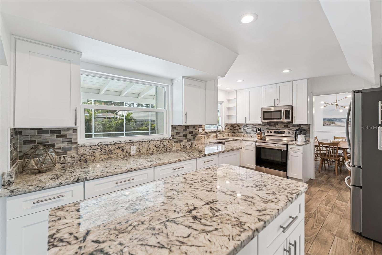 Image 16 of 56 For 5201 15th Avenue W
