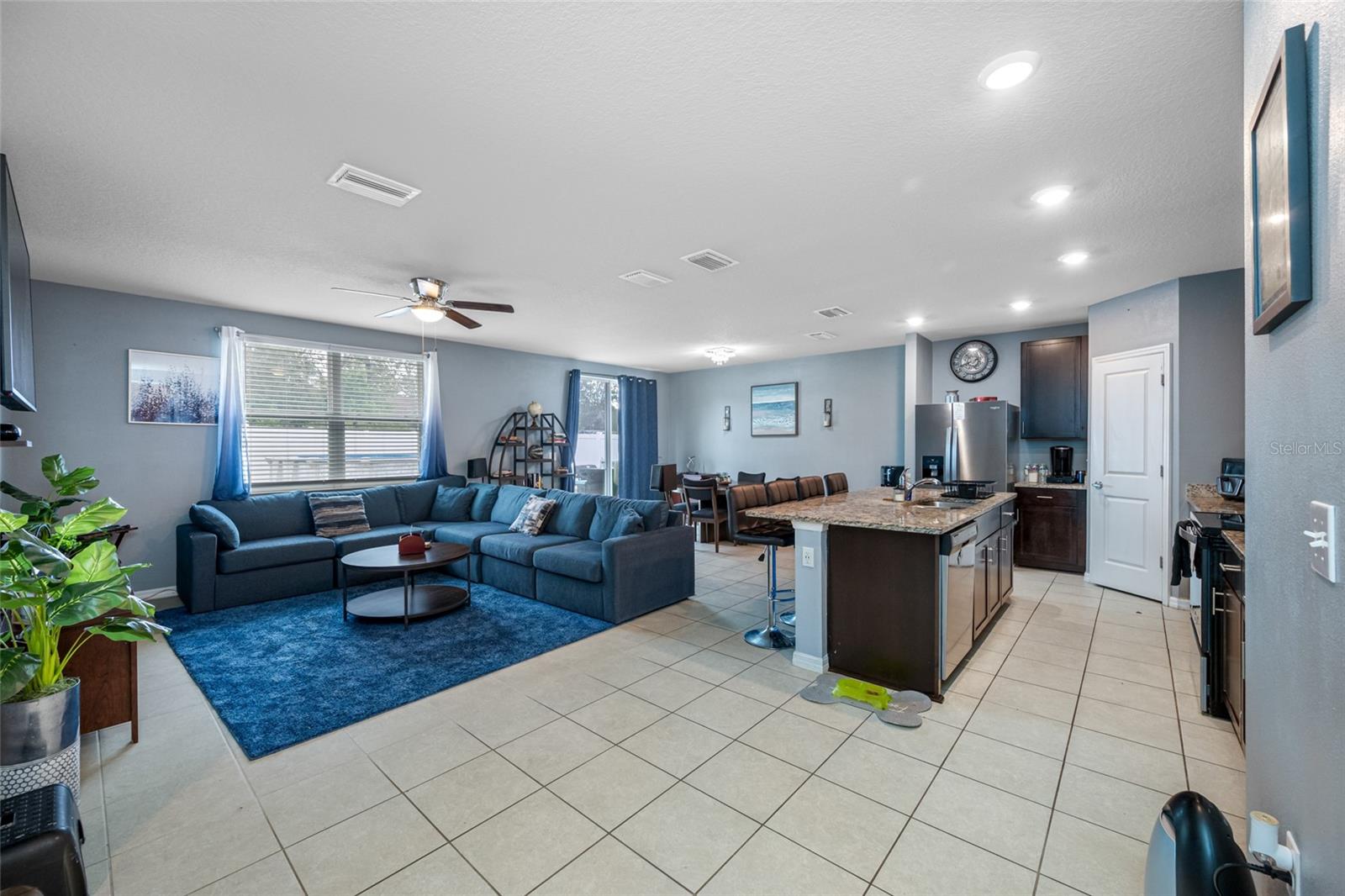 Image 10 of 45 For 13630 Coronado Drive