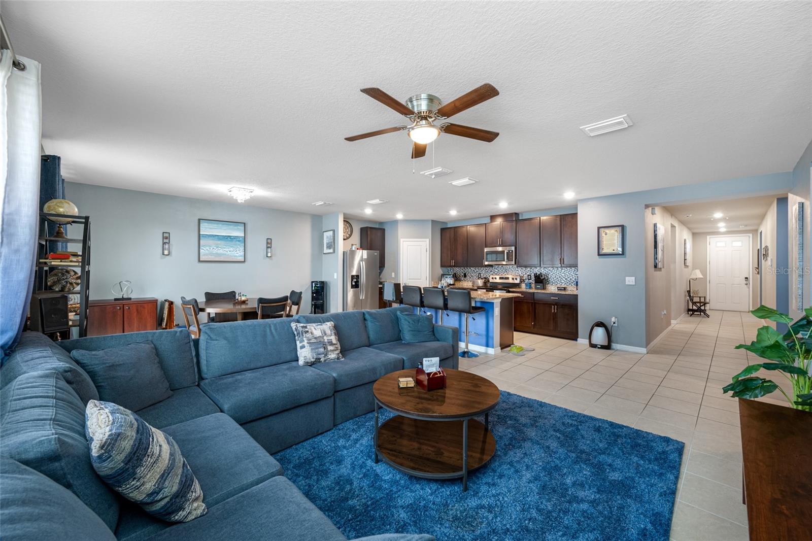 Image 13 of 45 For 13630 Coronado Drive