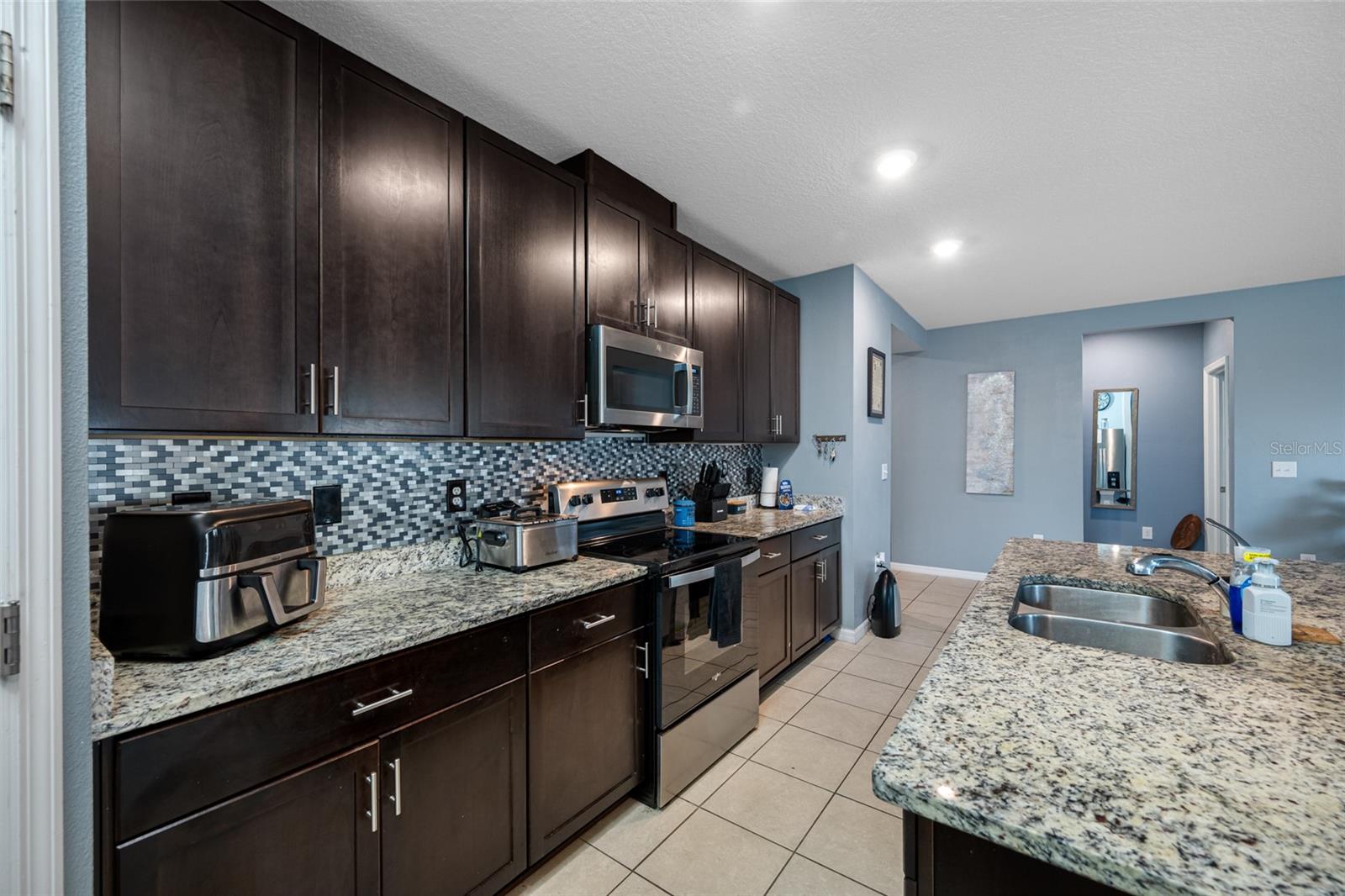 Image 18 of 45 For 13630 Coronado Drive