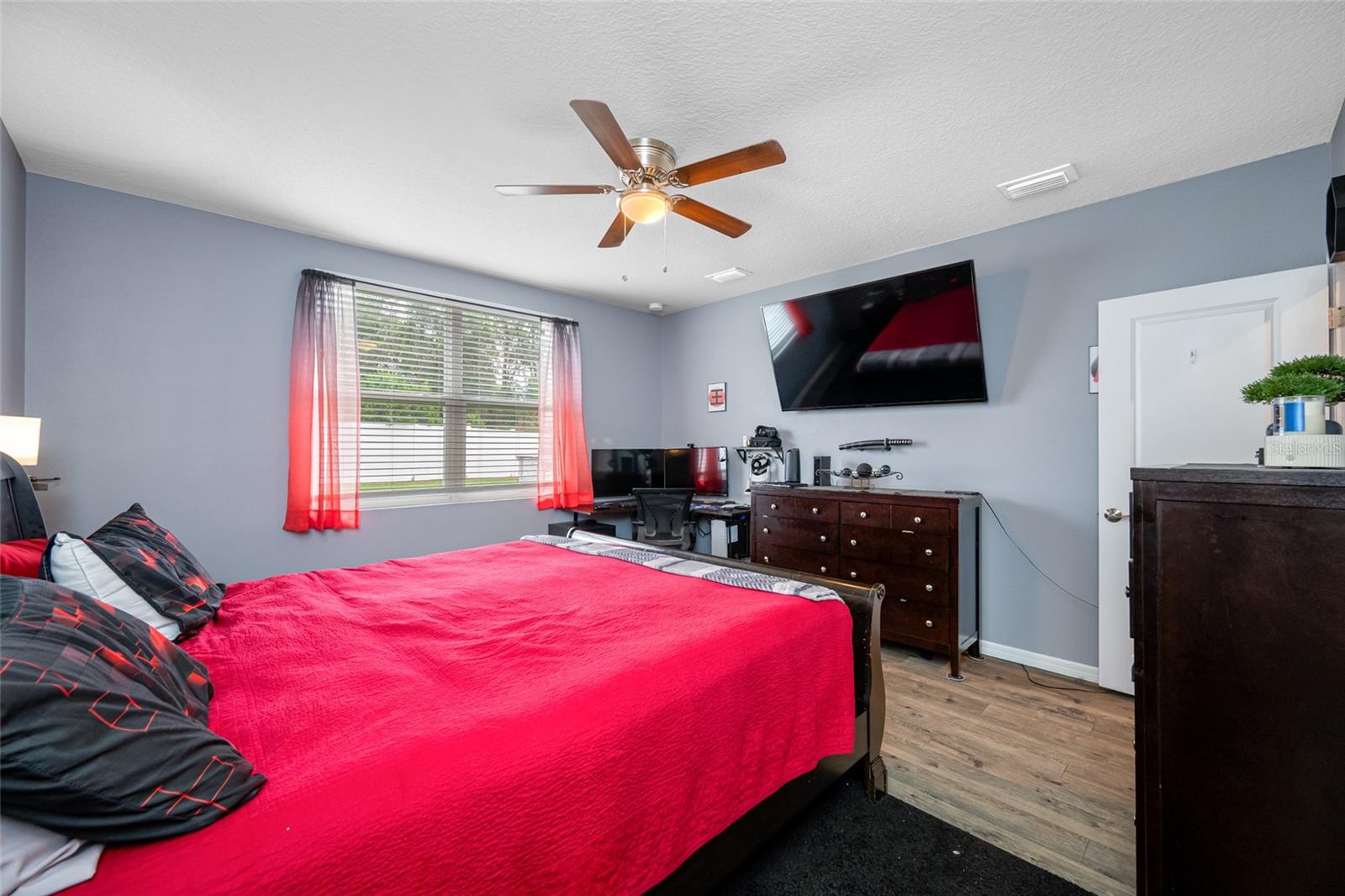 Image 22 of 45 For 13630 Coronado Drive