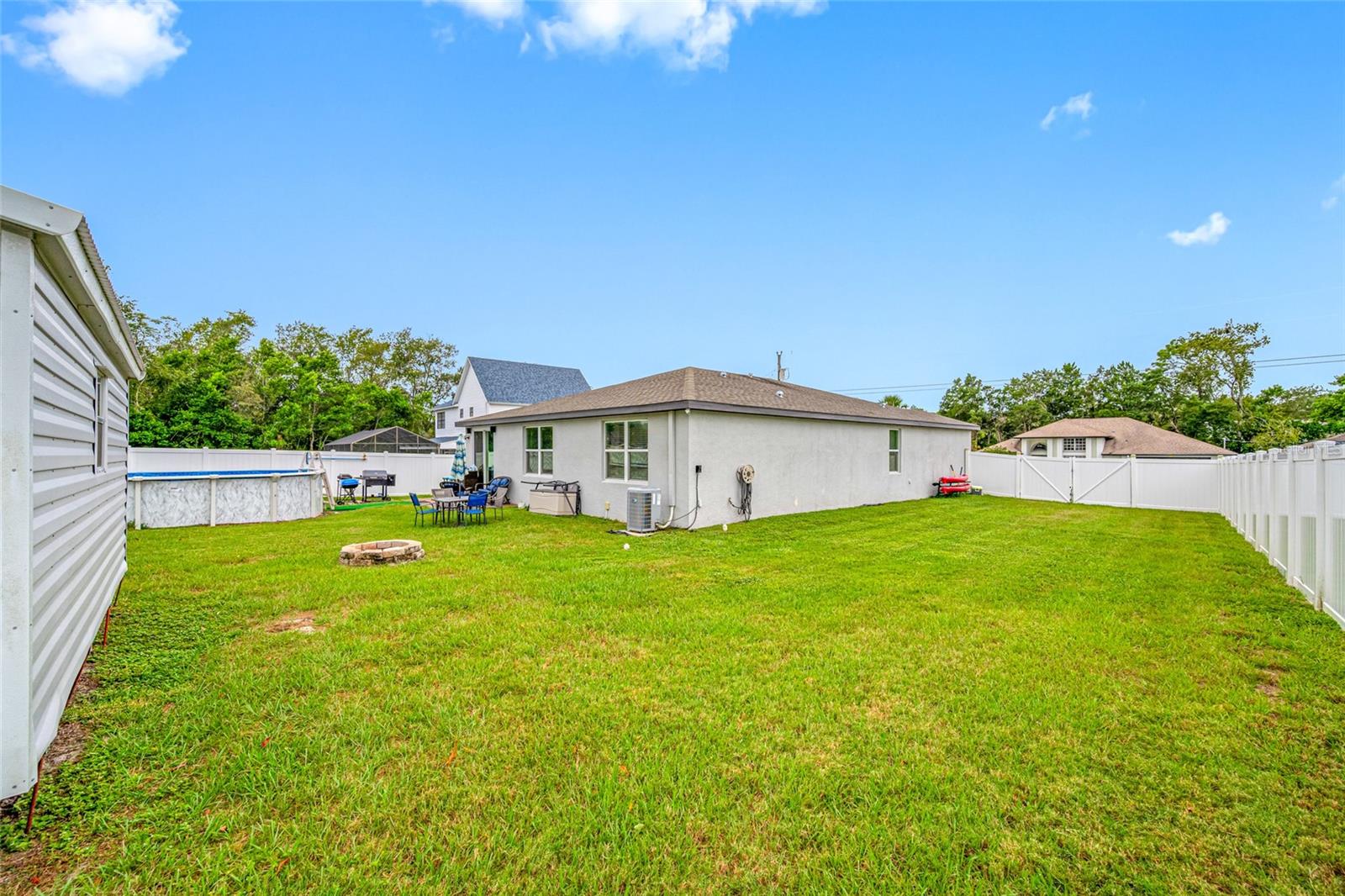 Image 36 of 45 For 13630 Coronado Drive