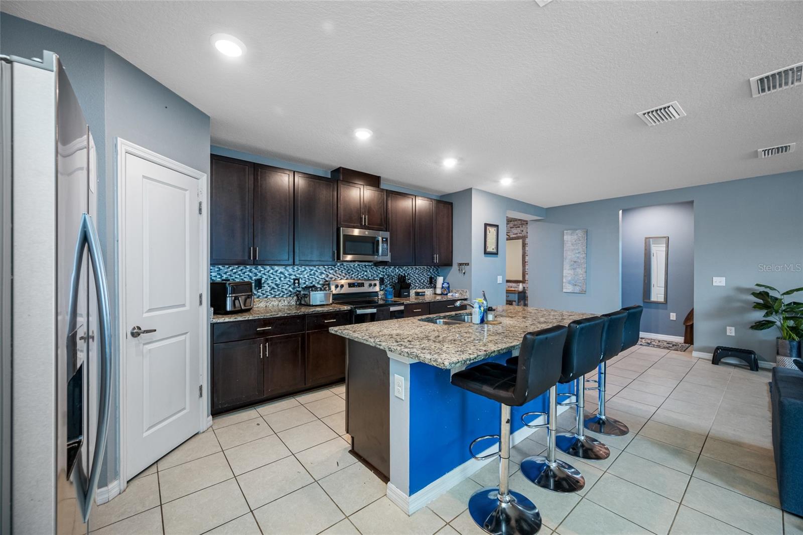 Image 8 of 45 For 13630 Coronado Drive