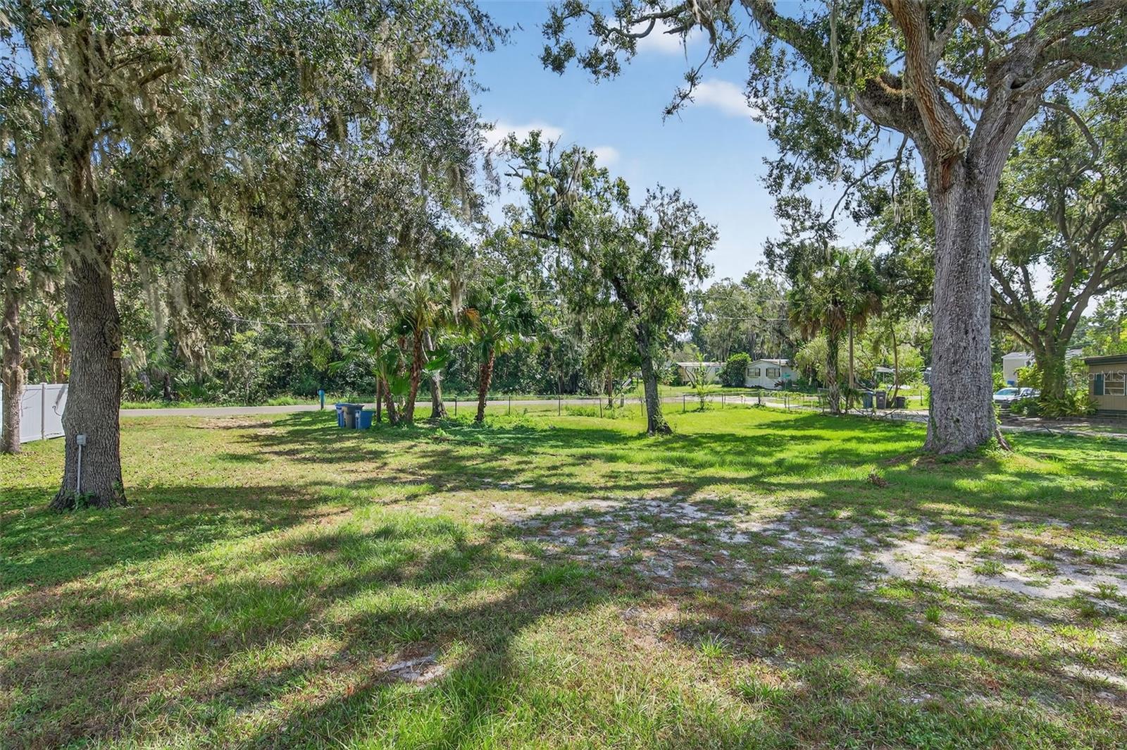 Image 14 of 44 For 3924 Alafia Boulevard